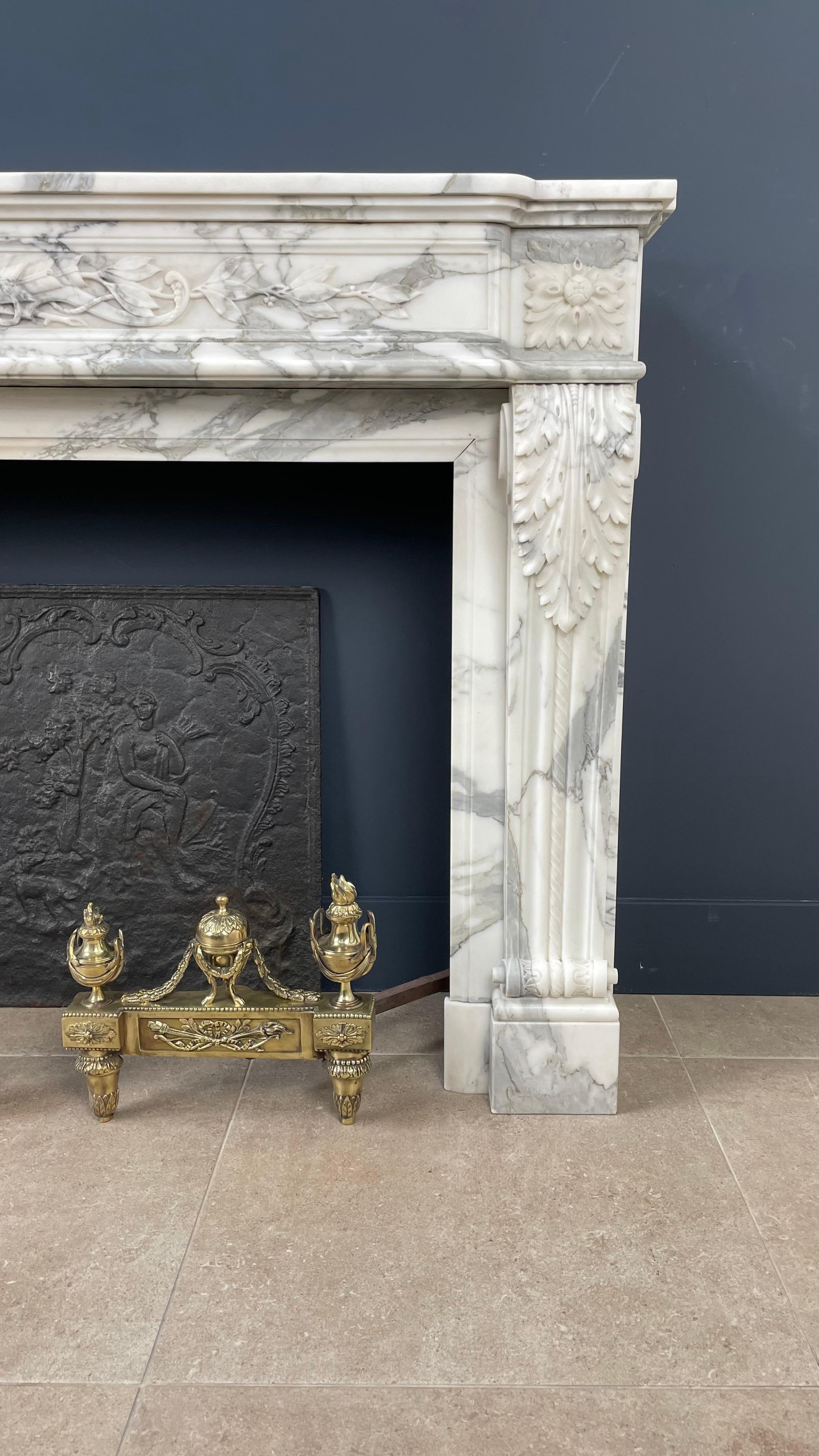 Introducing our exquisite Exclusive Antique Front Fireplace crafted from the stunning Arabescato Marble. This fireplace is a true testament to timeless beauty and exceptional craftsmanship. 

The Arabescato marble used in this fireplace is a marvel