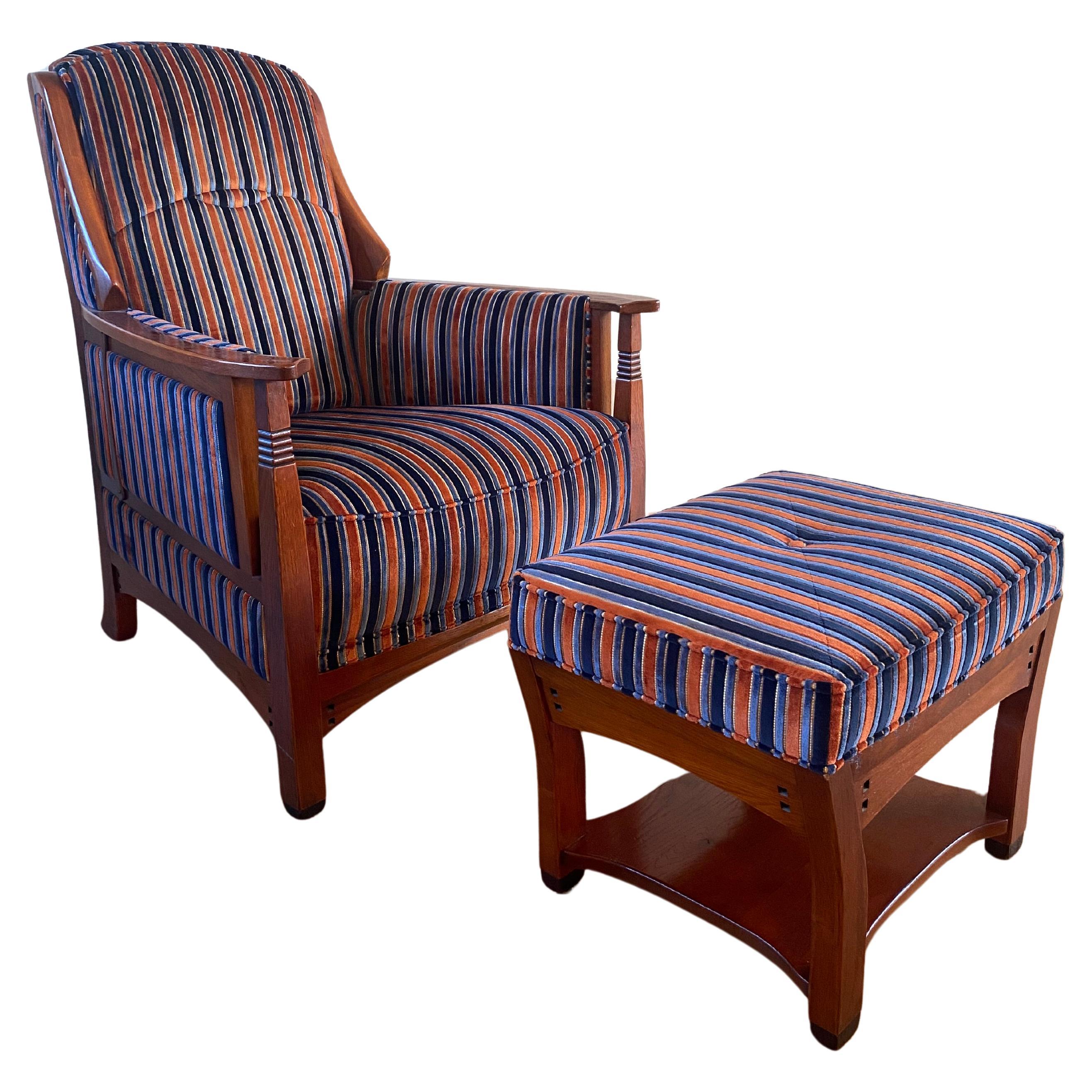 Exclusive Art Deco Style Lounge Chair With Footstool By Schuitema, Model Horta. For Sale