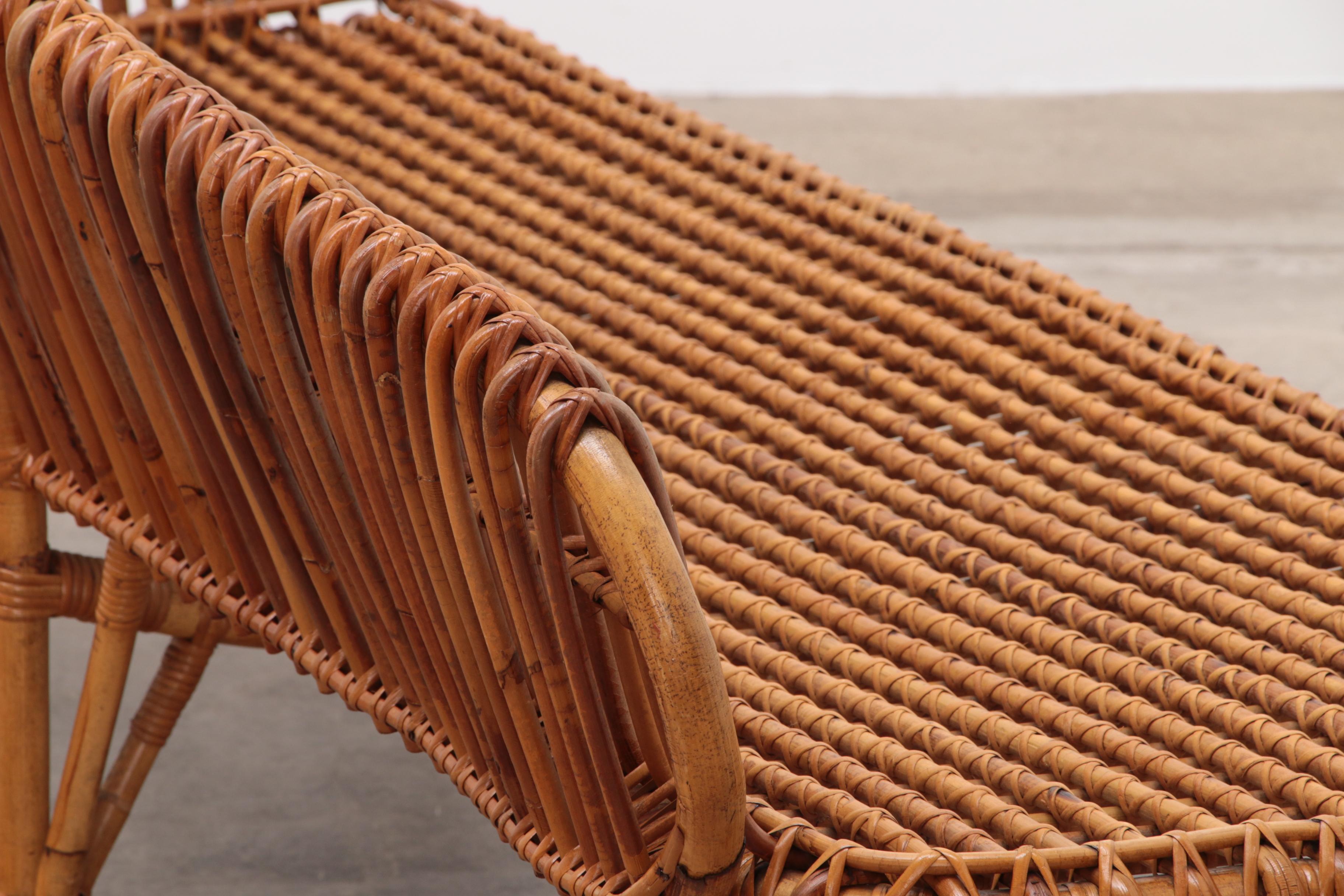 Exclusive Bamboo and Rattan Chaise Lounge Attributed to Franco Albini For Sale 7