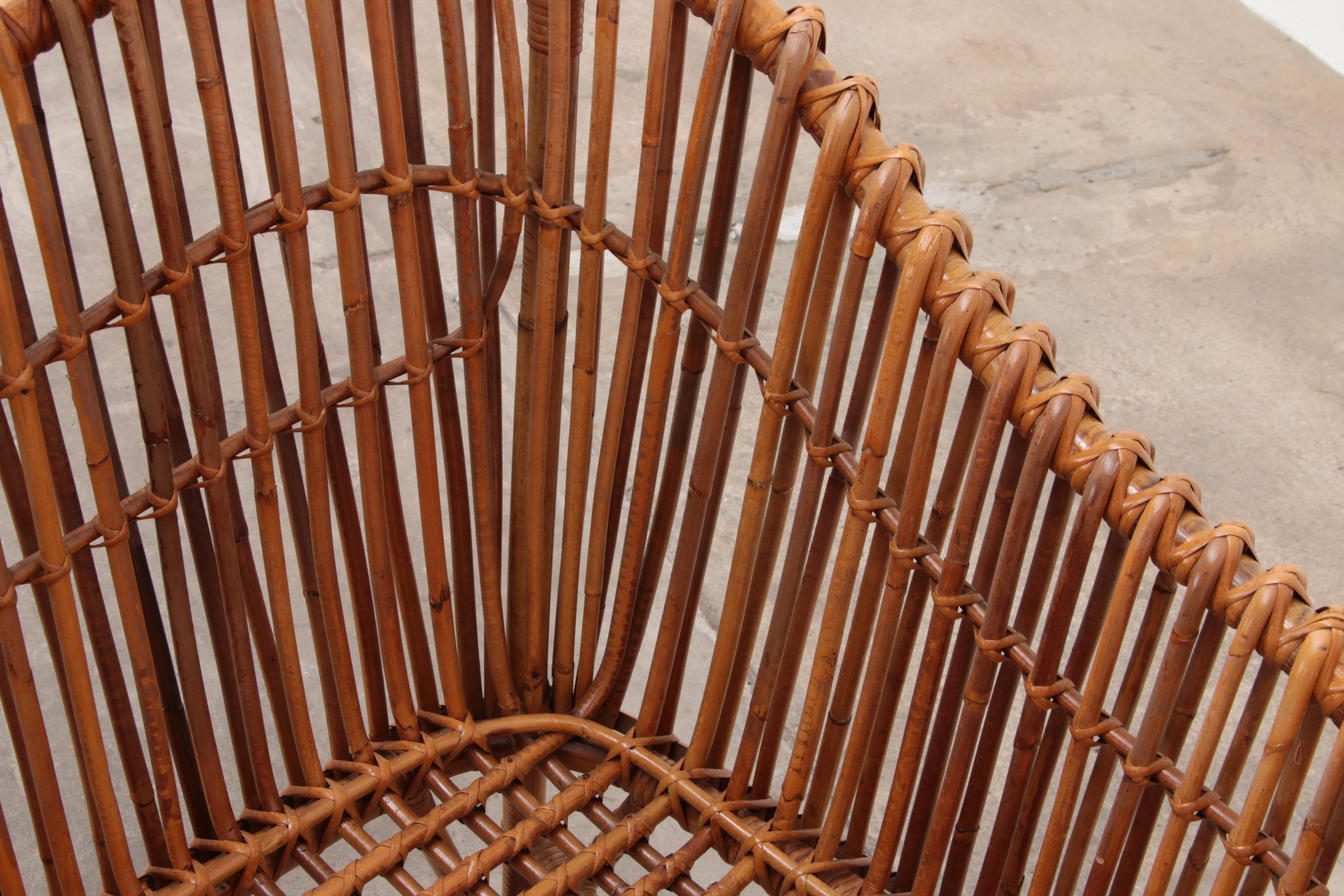 Exclusive Bamboo and Rattan Chaise Lounge Attributed to Franco Albini For Sale 11