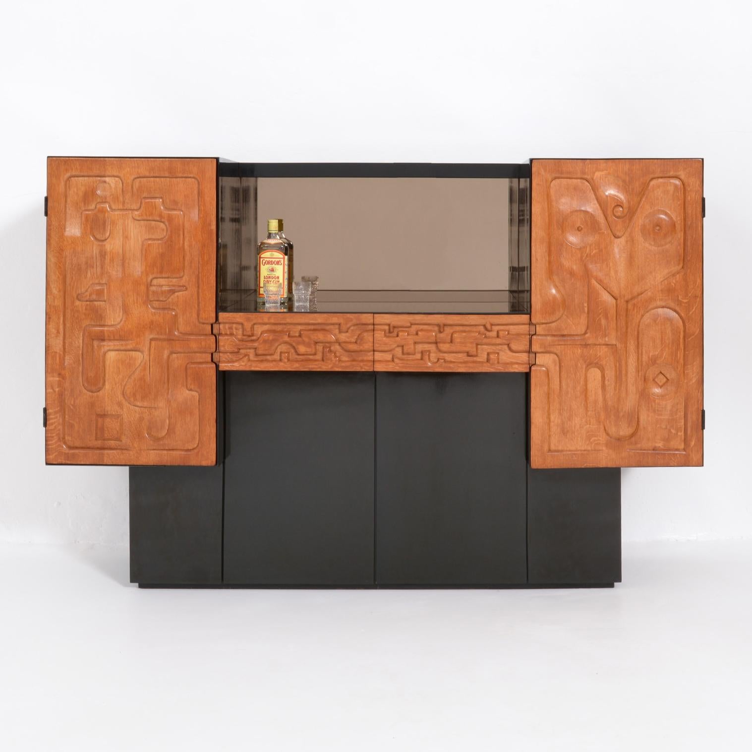 Exclusive Bar Cabinet by Paul Ghekiere, 1982 1