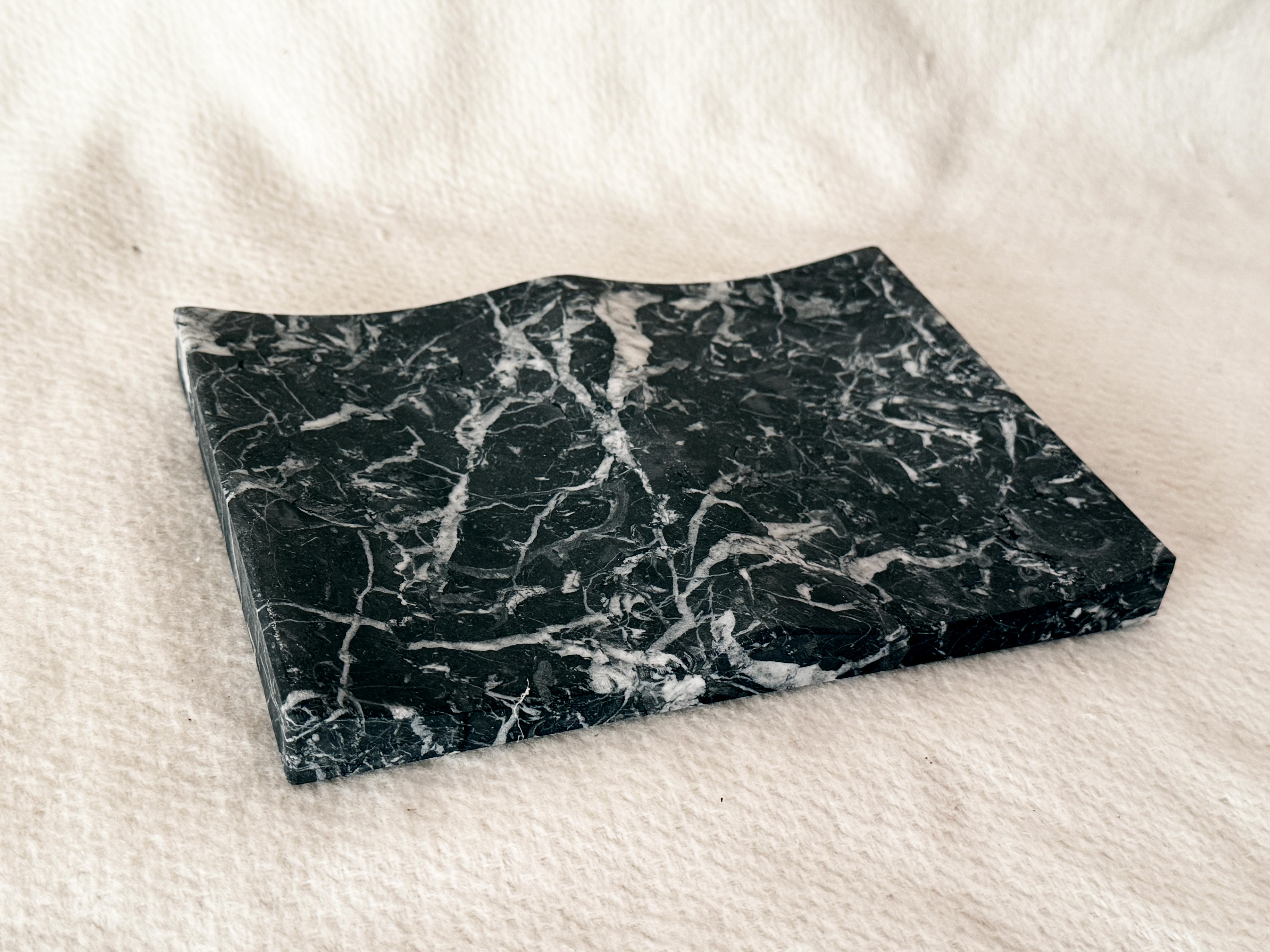 Exclusive Black Marquina Marble Luxury Jewelry Tray Double Vide-Poche Design In New Condition For Sale In VALVERDE DEL MAJANO, CL