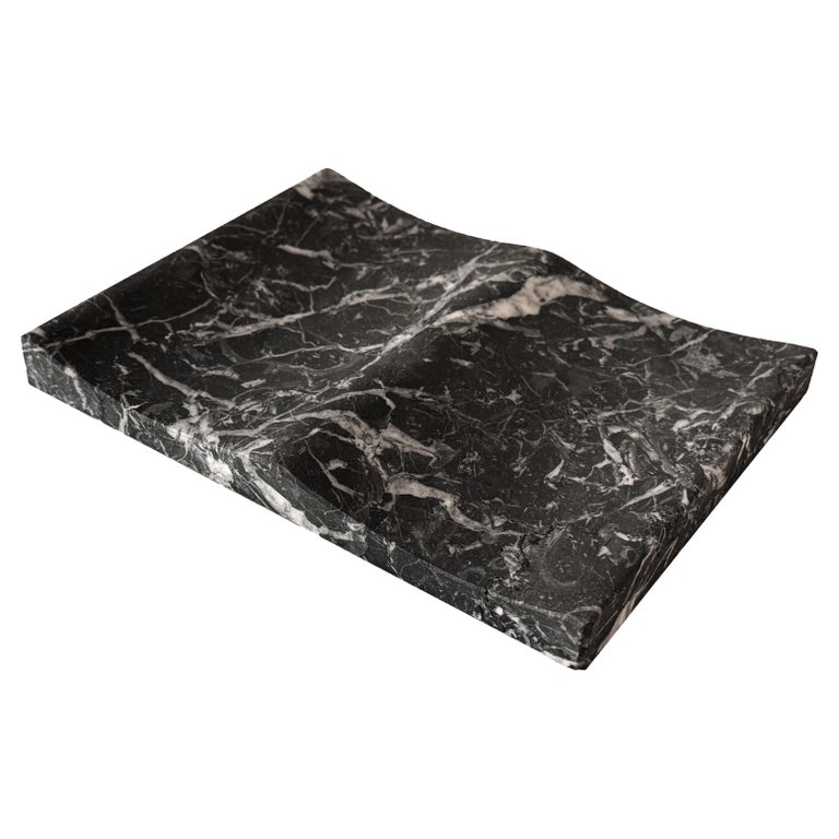 Platte Valet Tablett Vide-Poche Schwarz Marquina Marmor Schmuck Doppel- Tablett Design im Angebot bei 1stDibs Deutschland