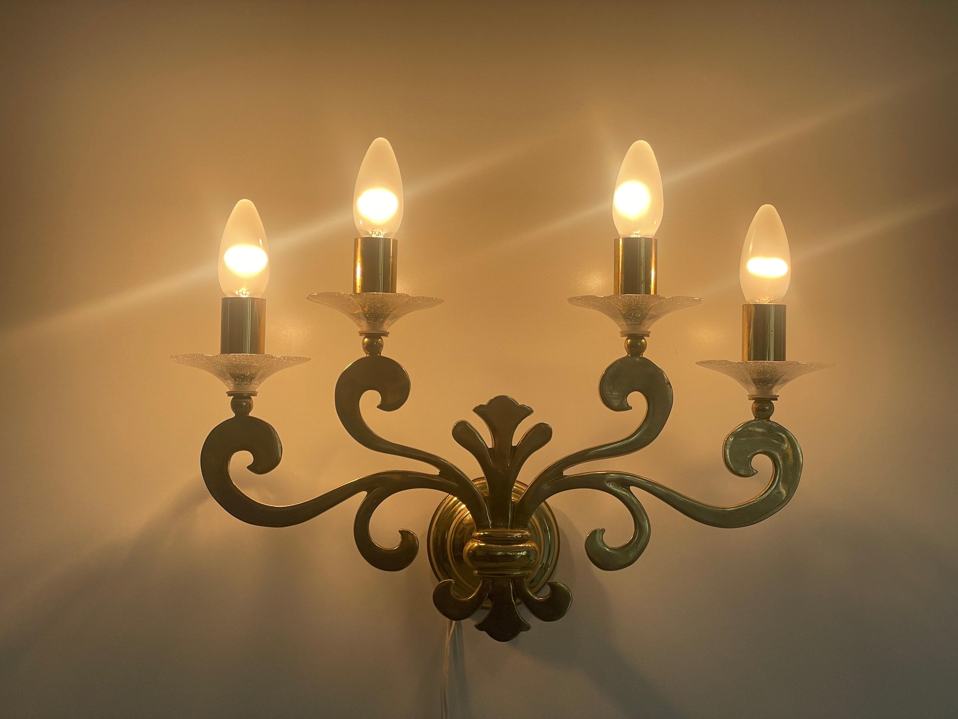 Exclusive Brass 4-armed Single Sconce by Hans Möller, 1960s, Germany en vente 3