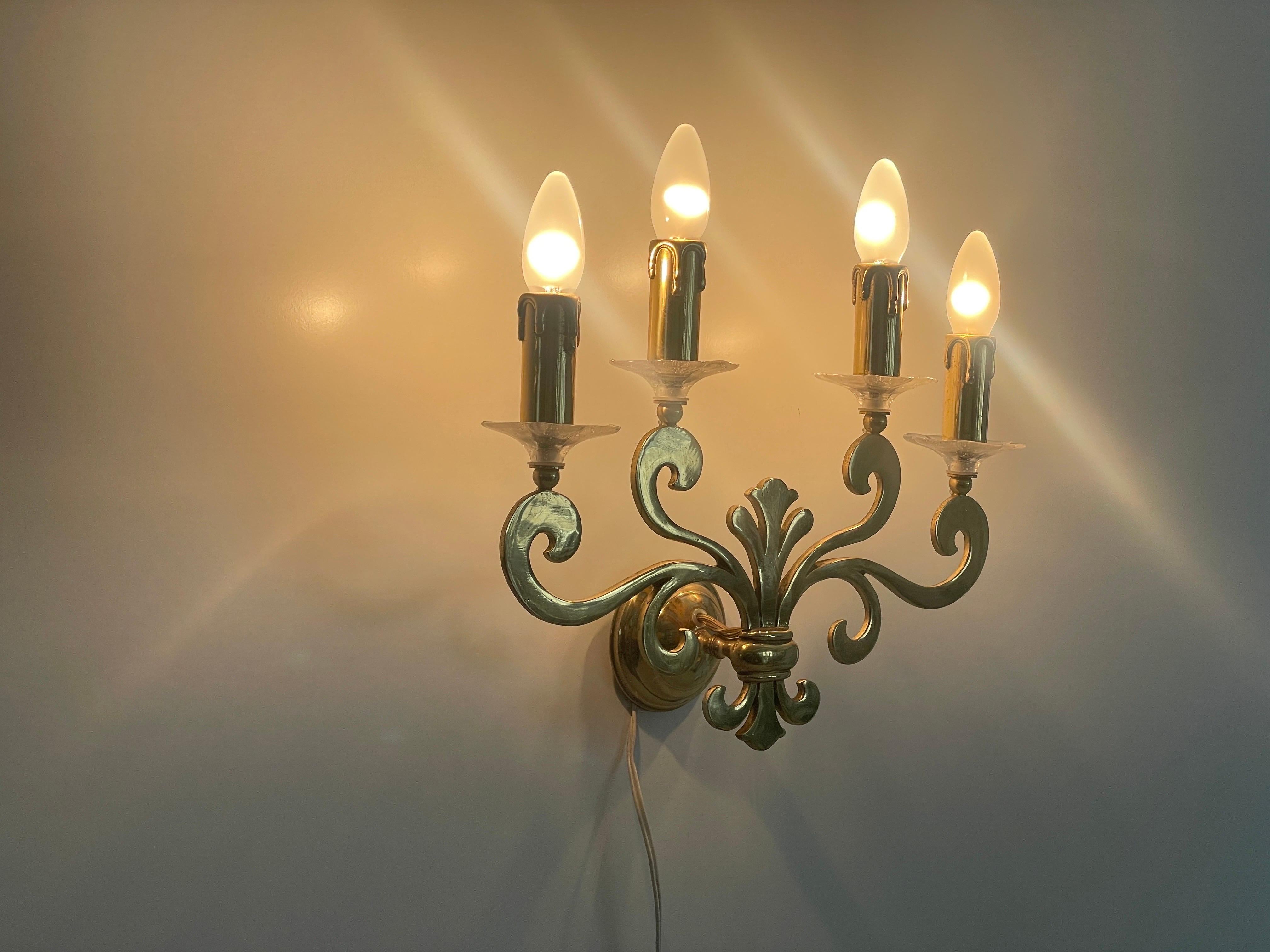 Exclusive Brass 4-armed Single Sconce by Hans Möller, 1960s, Germany en vente 4