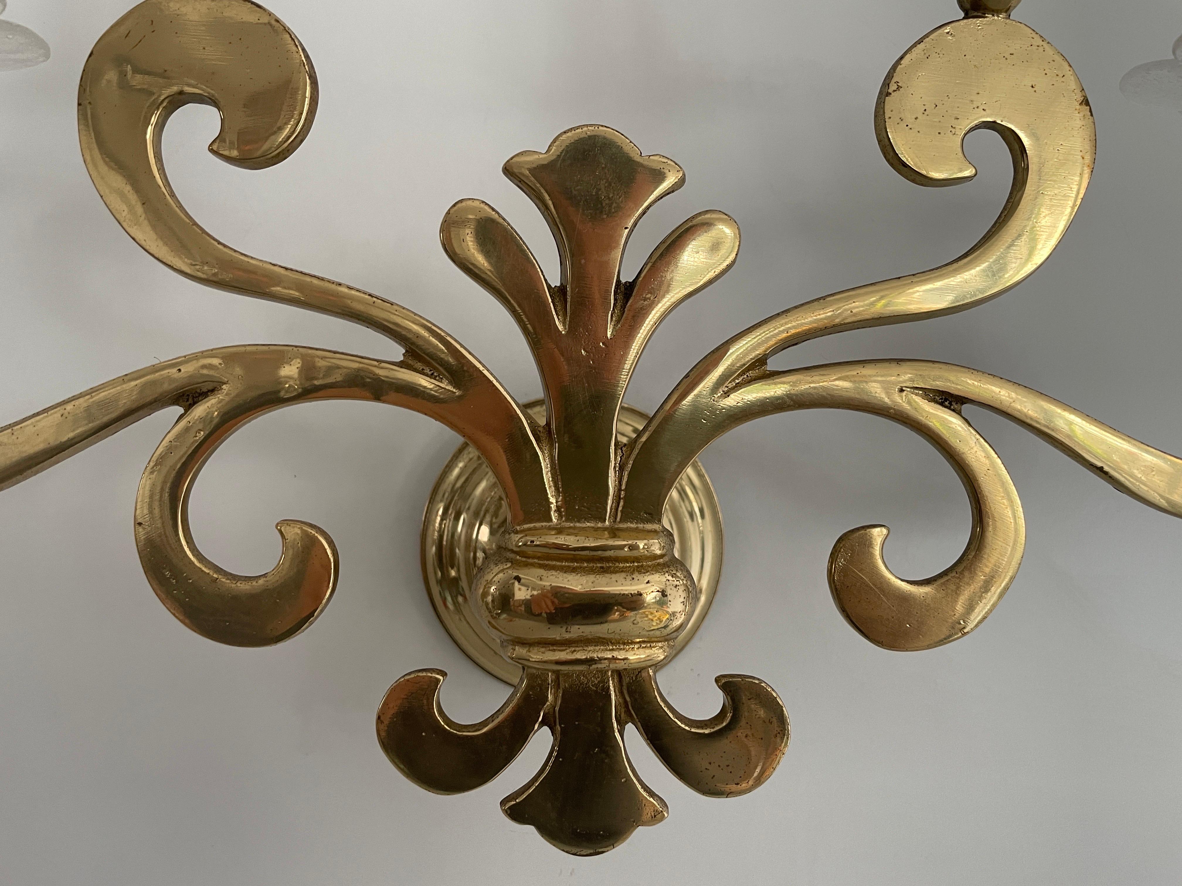 Laiton Exclusive Brass 4-armed Single Sconce by Hans Möller, 1960s, Germany en vente