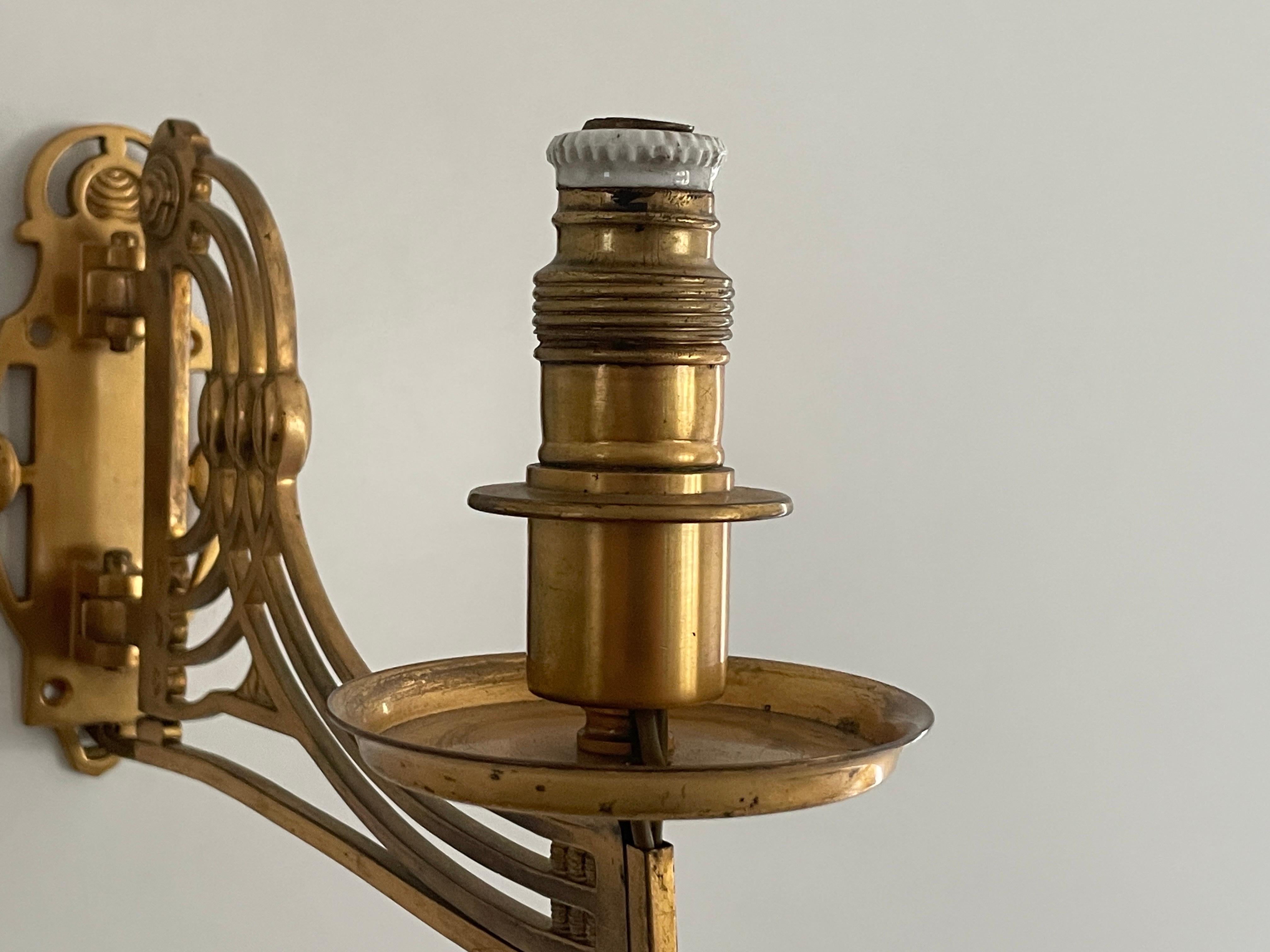 Exclusivo par de apliques Art Nouveau de latón, años 20, Alemania en venta 6