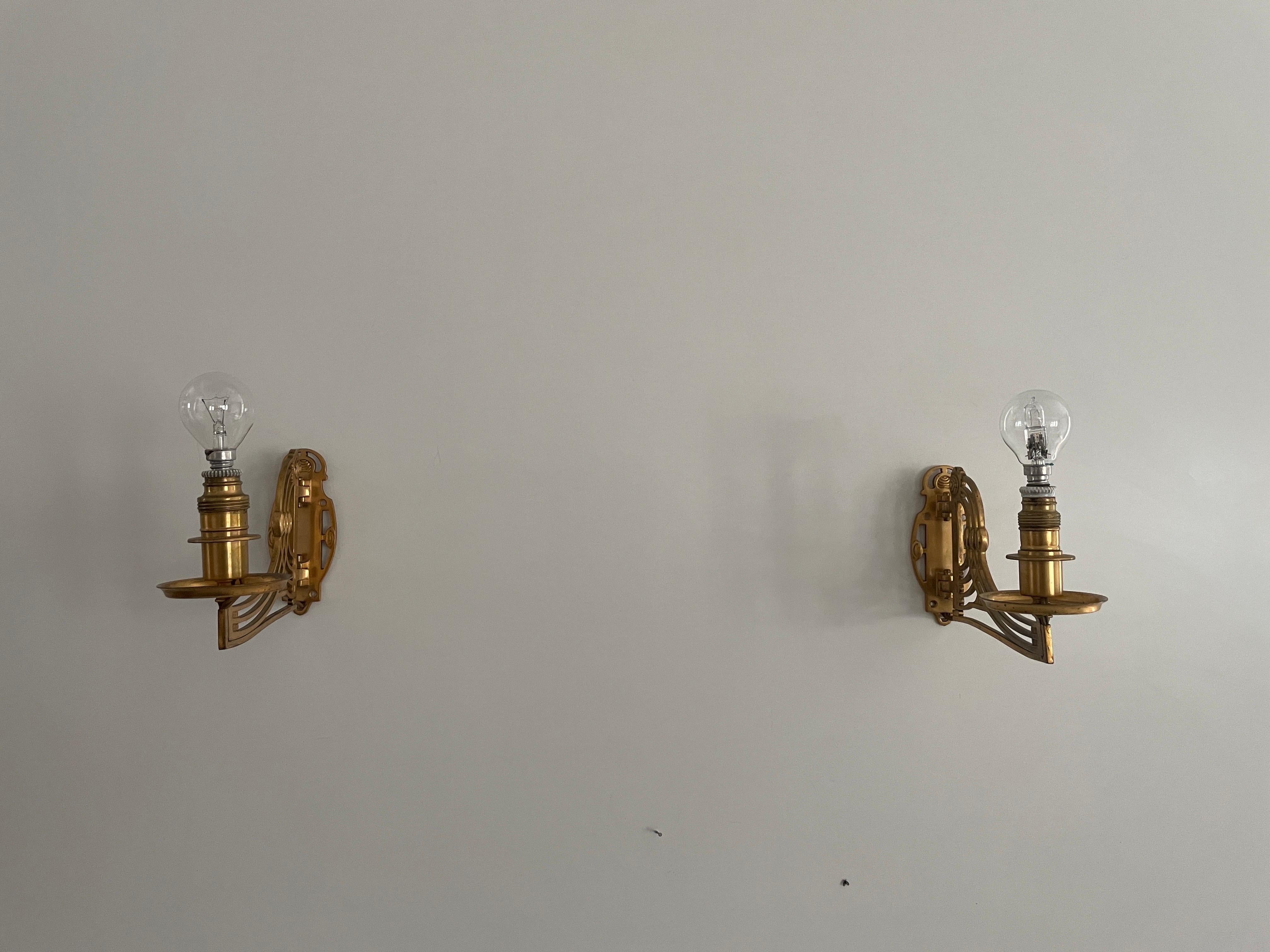 Exclusivo par de apliques Art Nouveau de latón, años 20, Alemania en venta 10