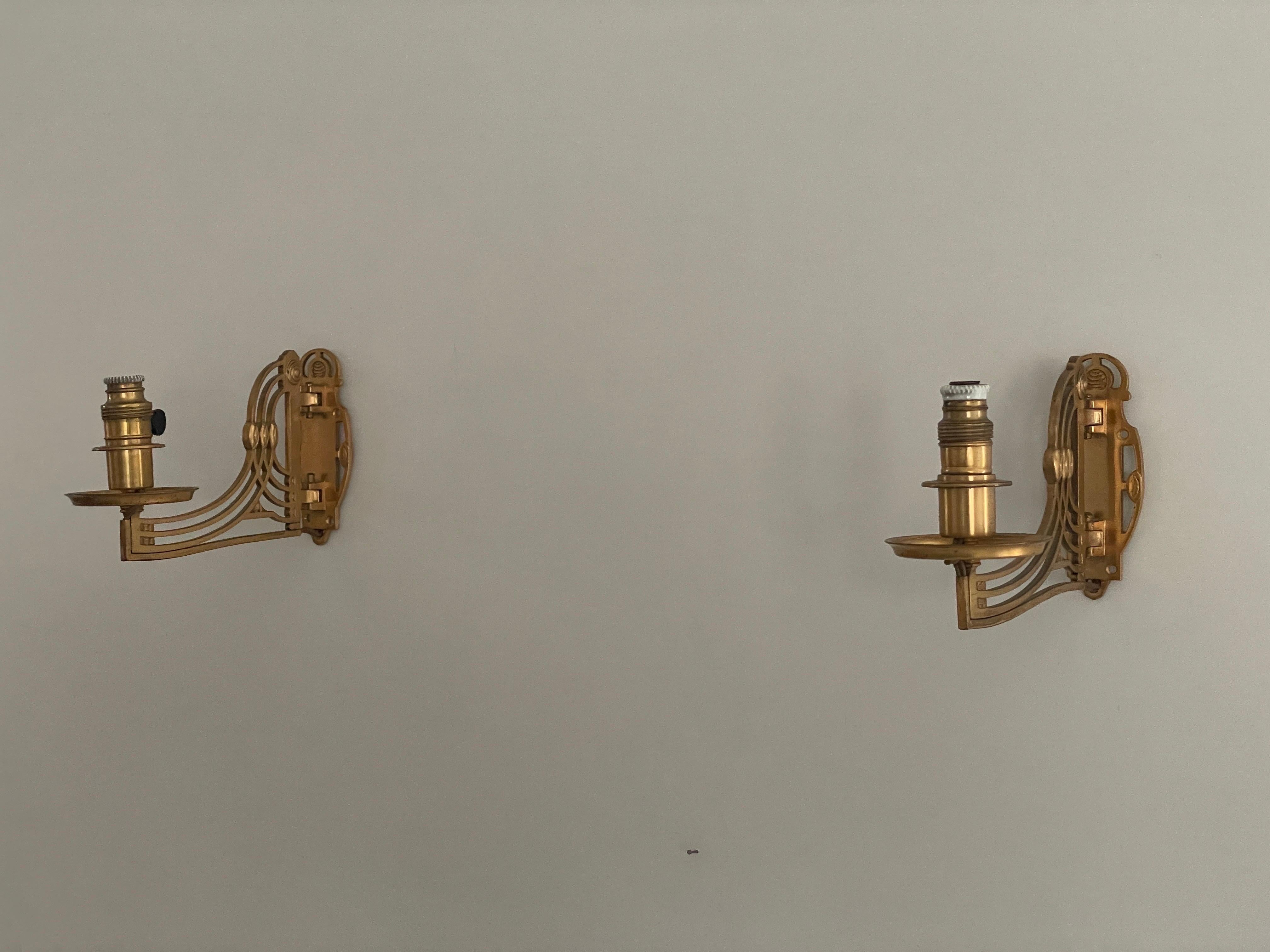 Exclusivo par de apliques Art Nouveau de latón, años 20, Alemania principios del siglo XX en venta