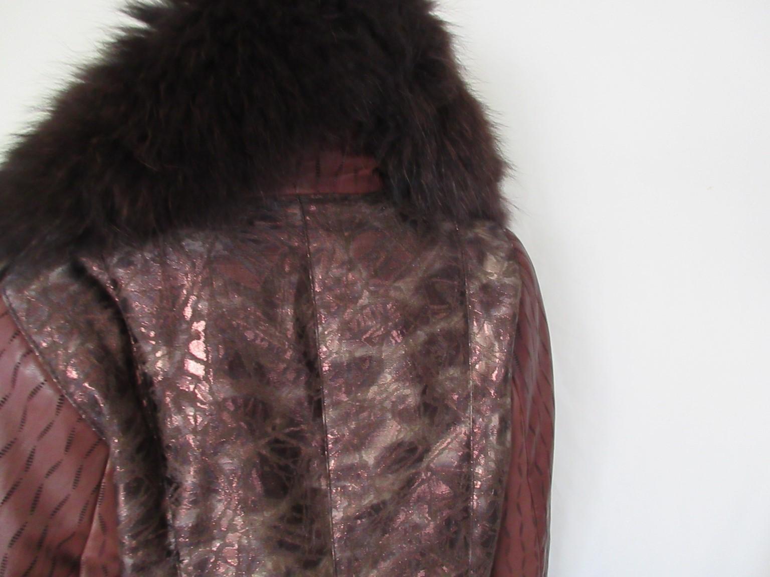 Exclusive Bronze Brown Leather Fox Fur Coat In Good Condition For Sale In Amsterdam, NL