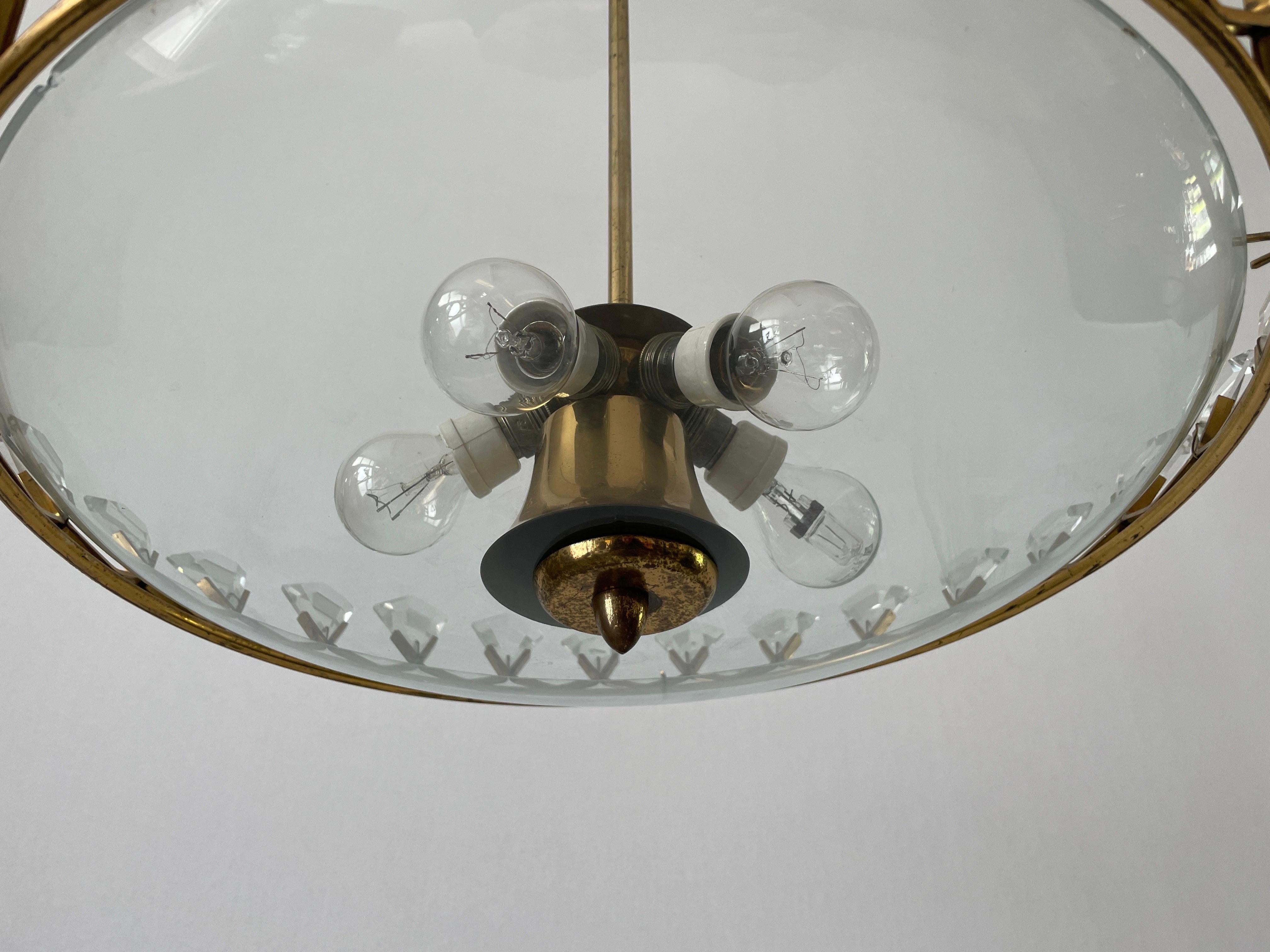 Plafonnier exclusif avec des pièces de verre en cristal en forme de diamant, années 1950, Italie en vente 1