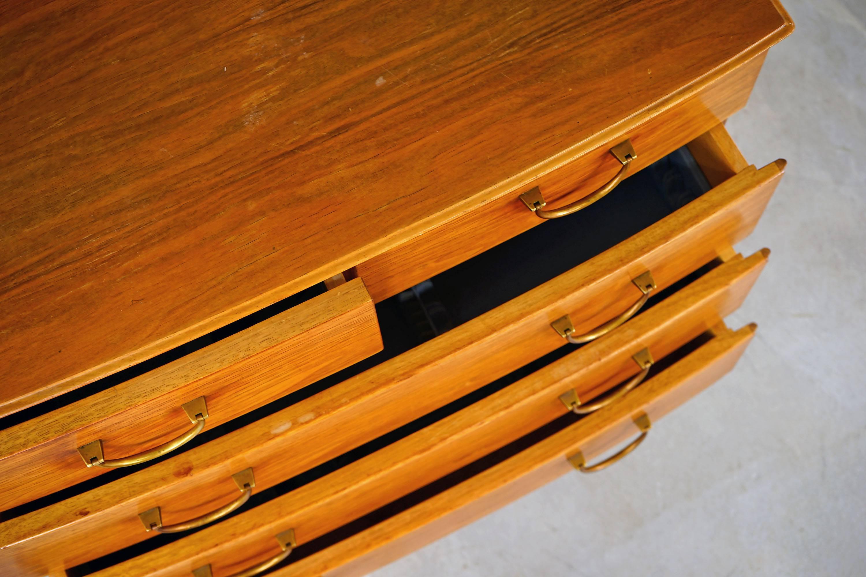 Exclusive Chest of Drawers from the Late 1940s 5