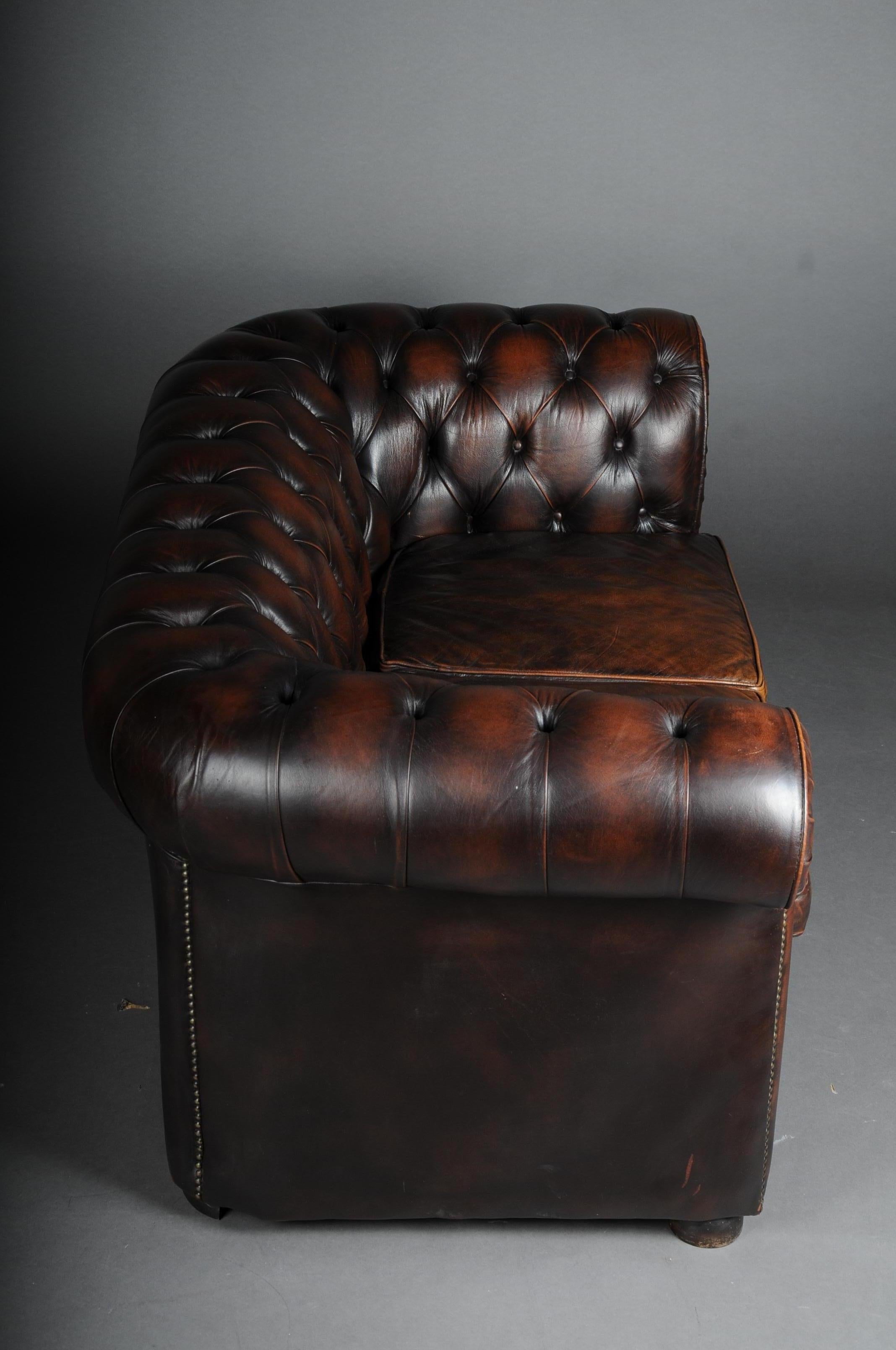 Exclusive Chesterfield Couch / Sofa, Brown 5