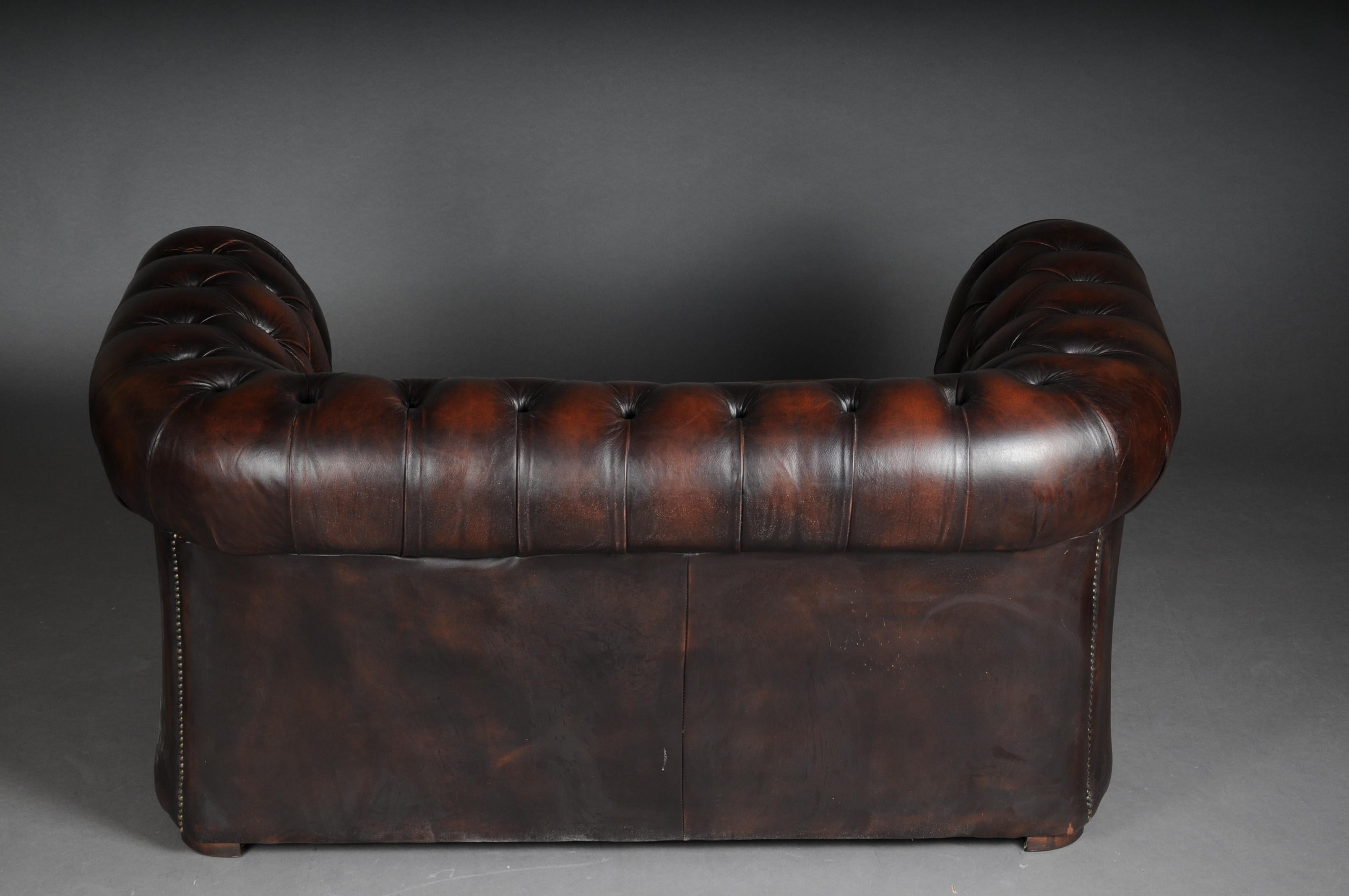 Exclusive Chesterfield Couch / Sofa, Brown 9