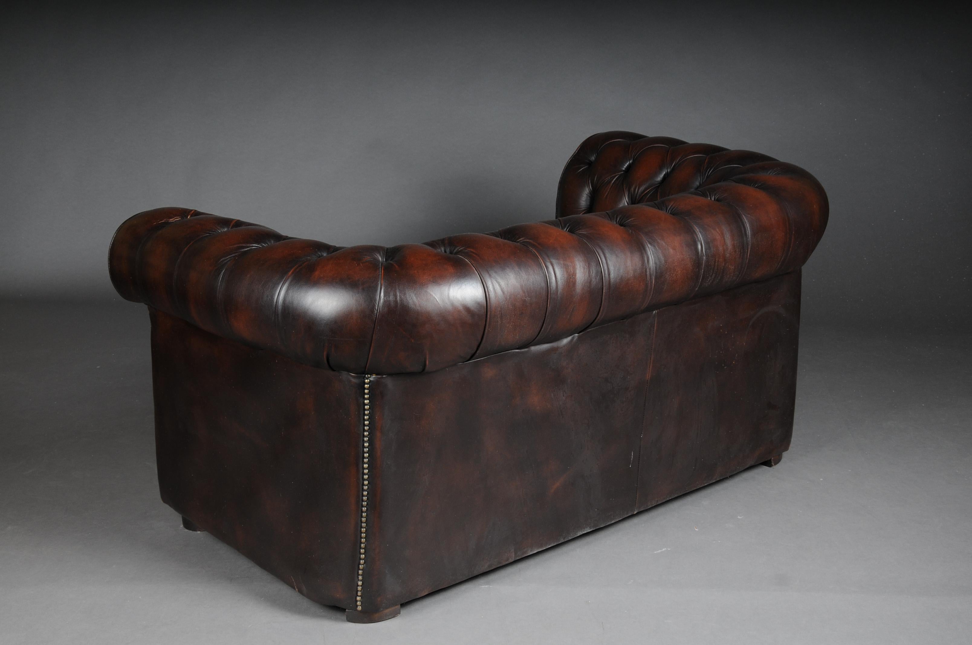 Exclusive Chesterfield Couch / Sofa, Brown 10