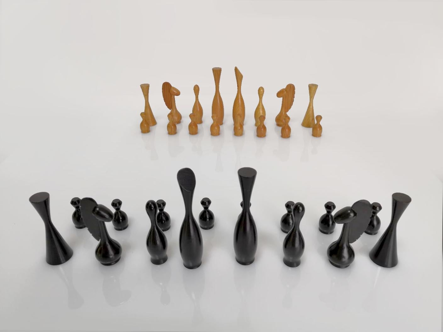 Exclusive Dadaist Chess Pieces S.XX 1