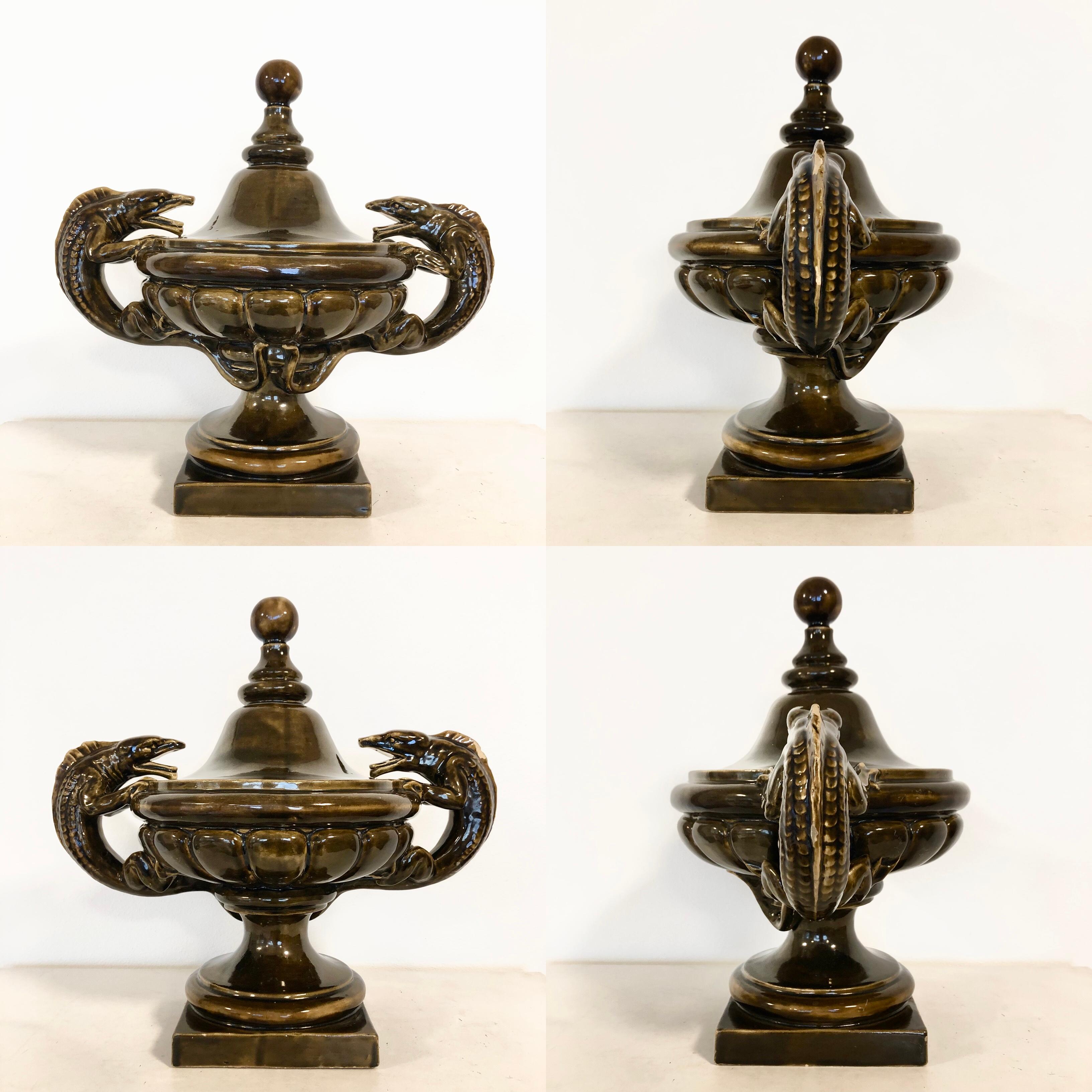 Exclusiva escultura danesa Jugend 1900 de cerámica artística con criaturas míticas en venta 2