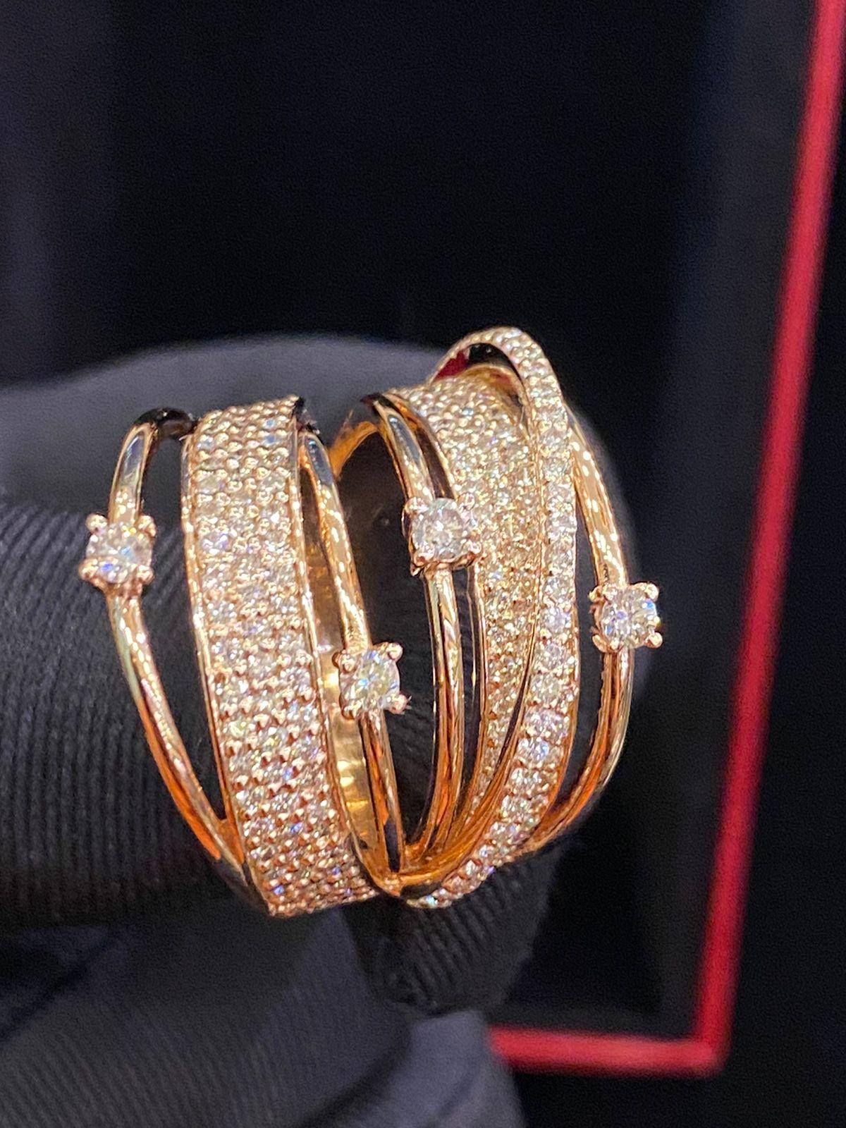 An exquisite design in 14k rosè gold with round brilliant cut diamonds ct 1,92 G/SI.
Handmade jewelry by artisan goldsmith.
Excellent manufacture and quality.

Note:For European customers, I have also option for the shipment from Italy.