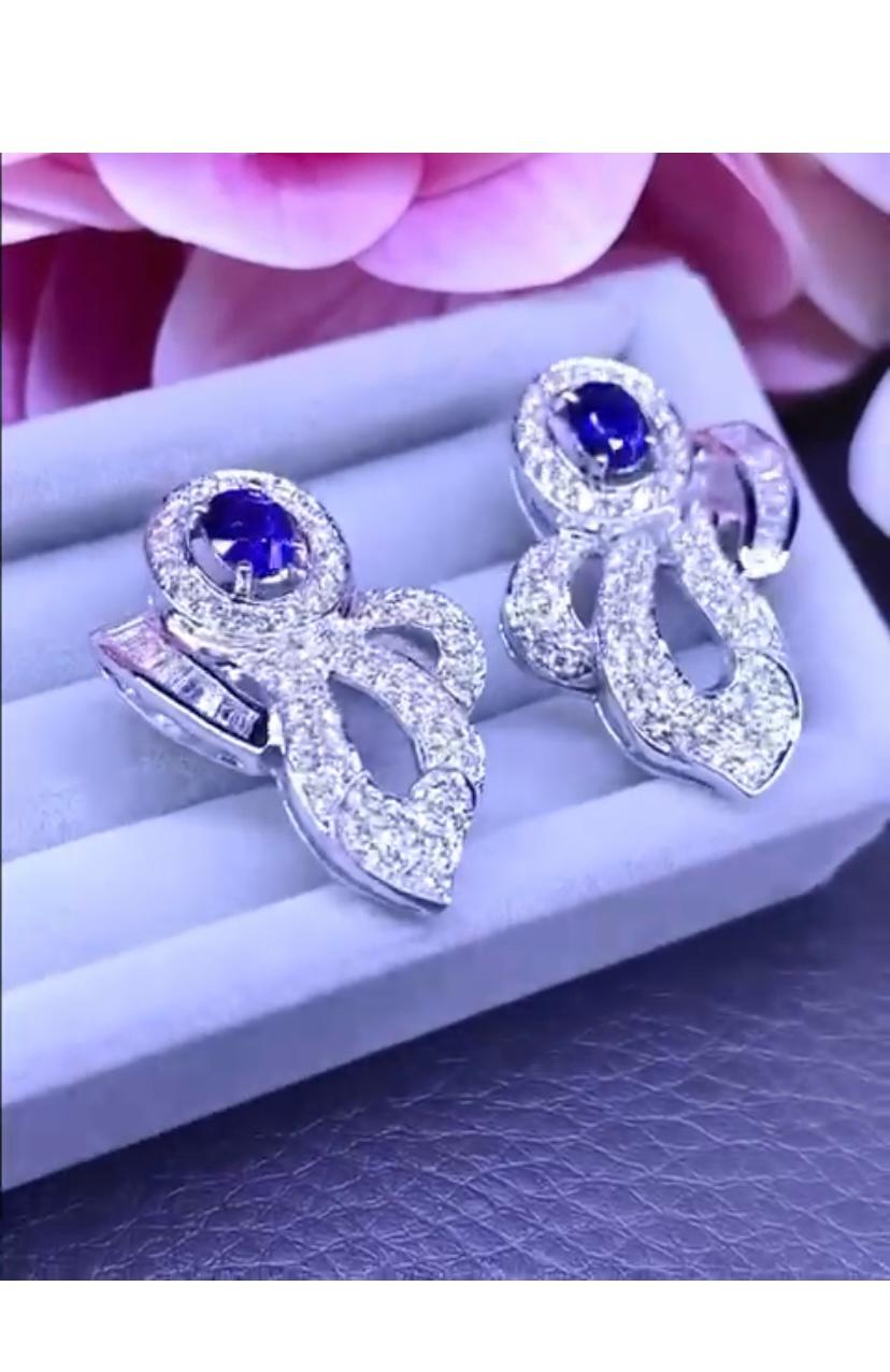 Exclusive Design with 3.38 Carats of Ceylon Sapphires and Diamonds on Earrings For Sale 1