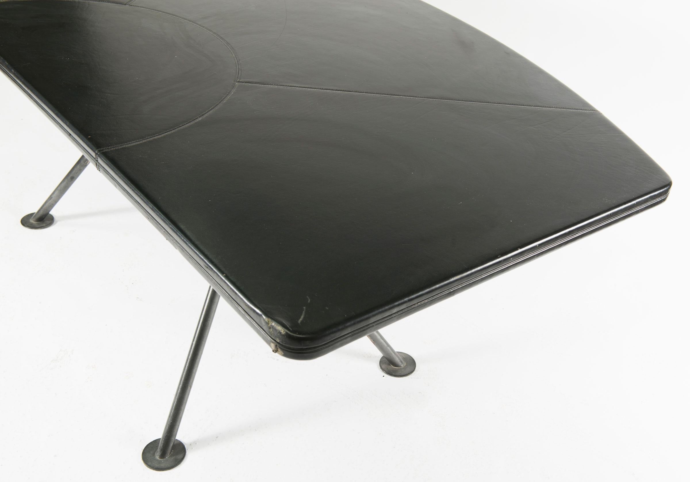 Leather Exclusive Designer Desk Sir Norman Foster Architecture School, 1980s For Sale