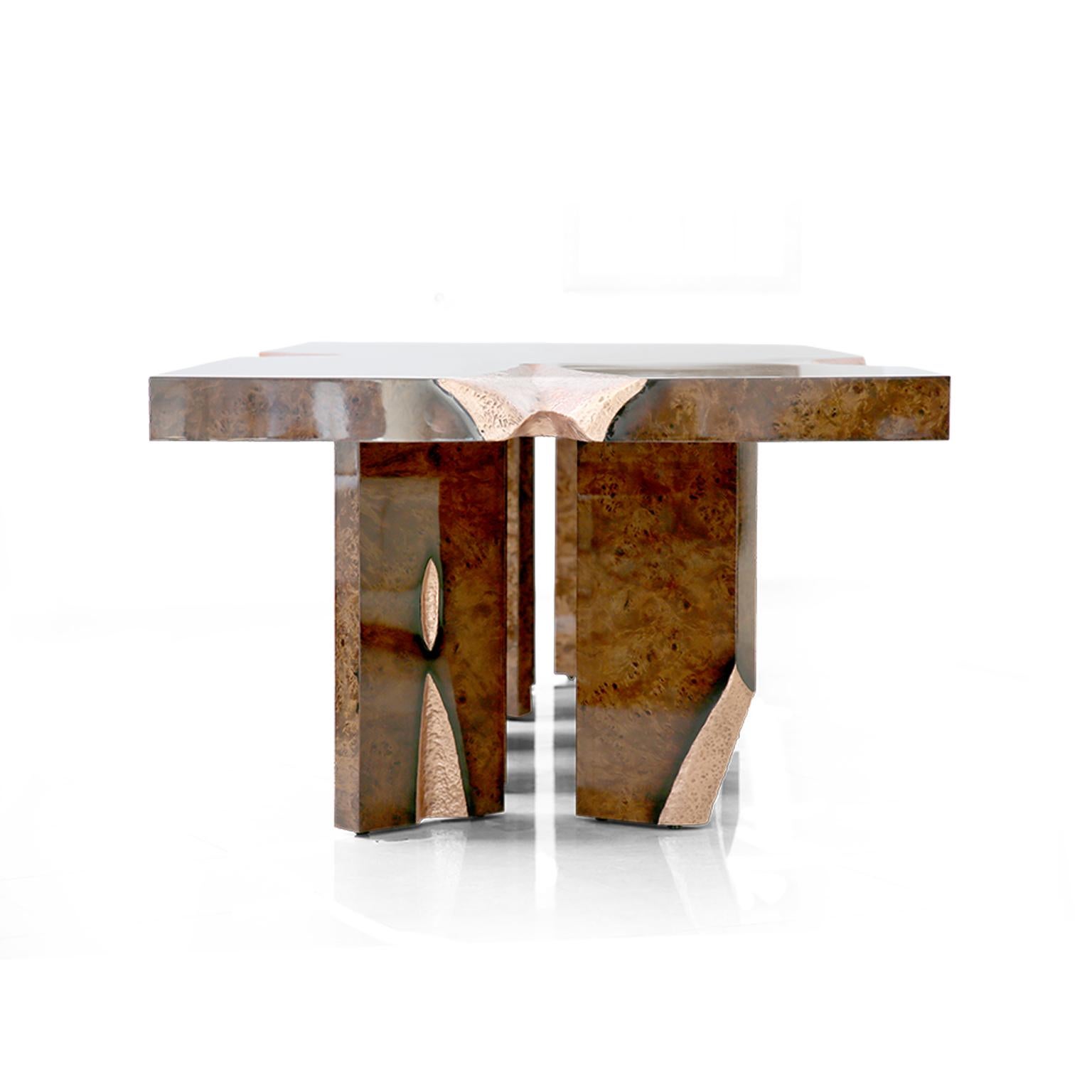 Moderner eklektischer Esstisch oder Büro, Konferenztisch mit Pappelwurzeln, Kupfer  (Lettisch) im Angebot