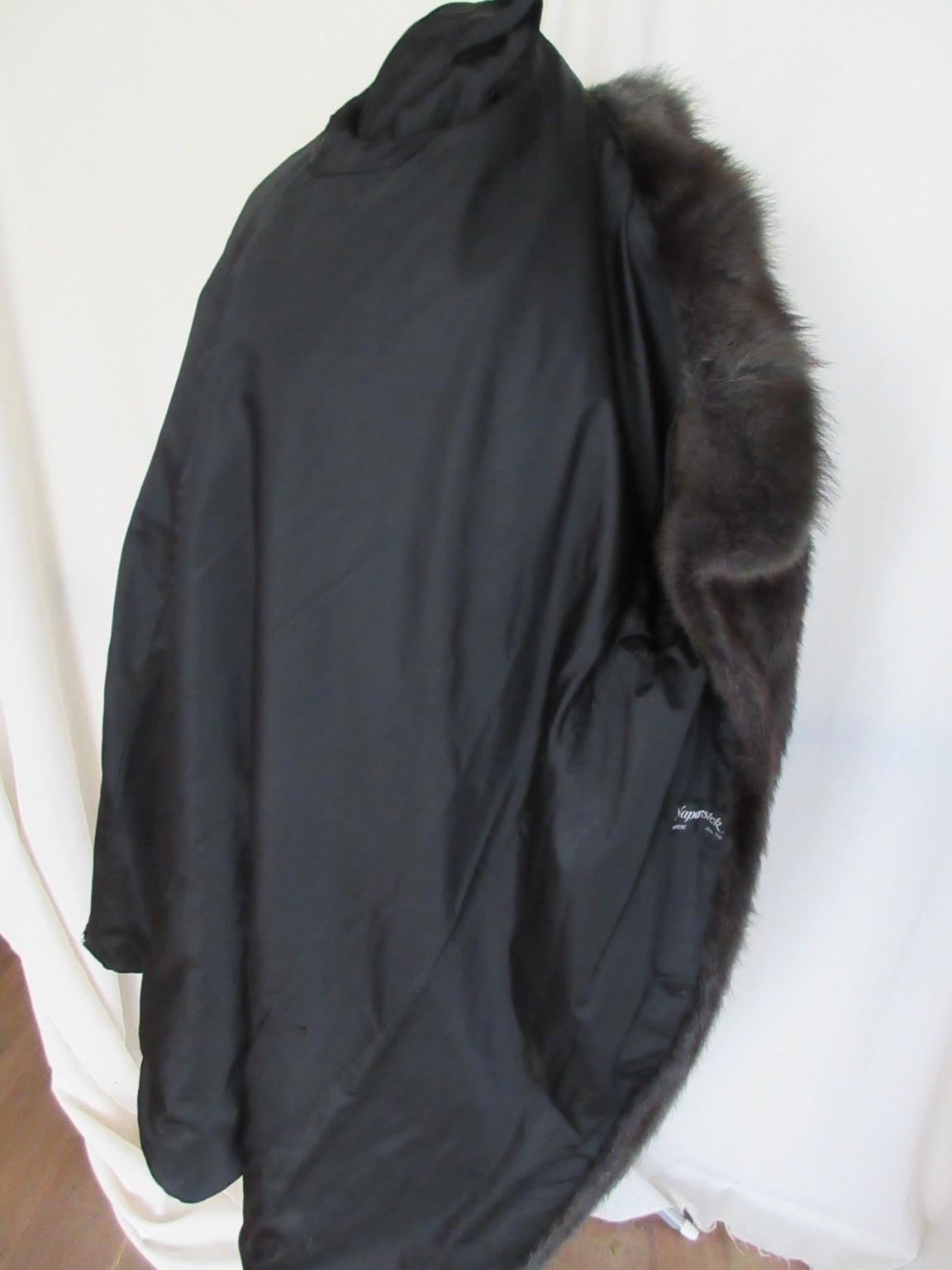 Esclusivo cappotto di pelliccia di zibellino Fisher in vendita 6