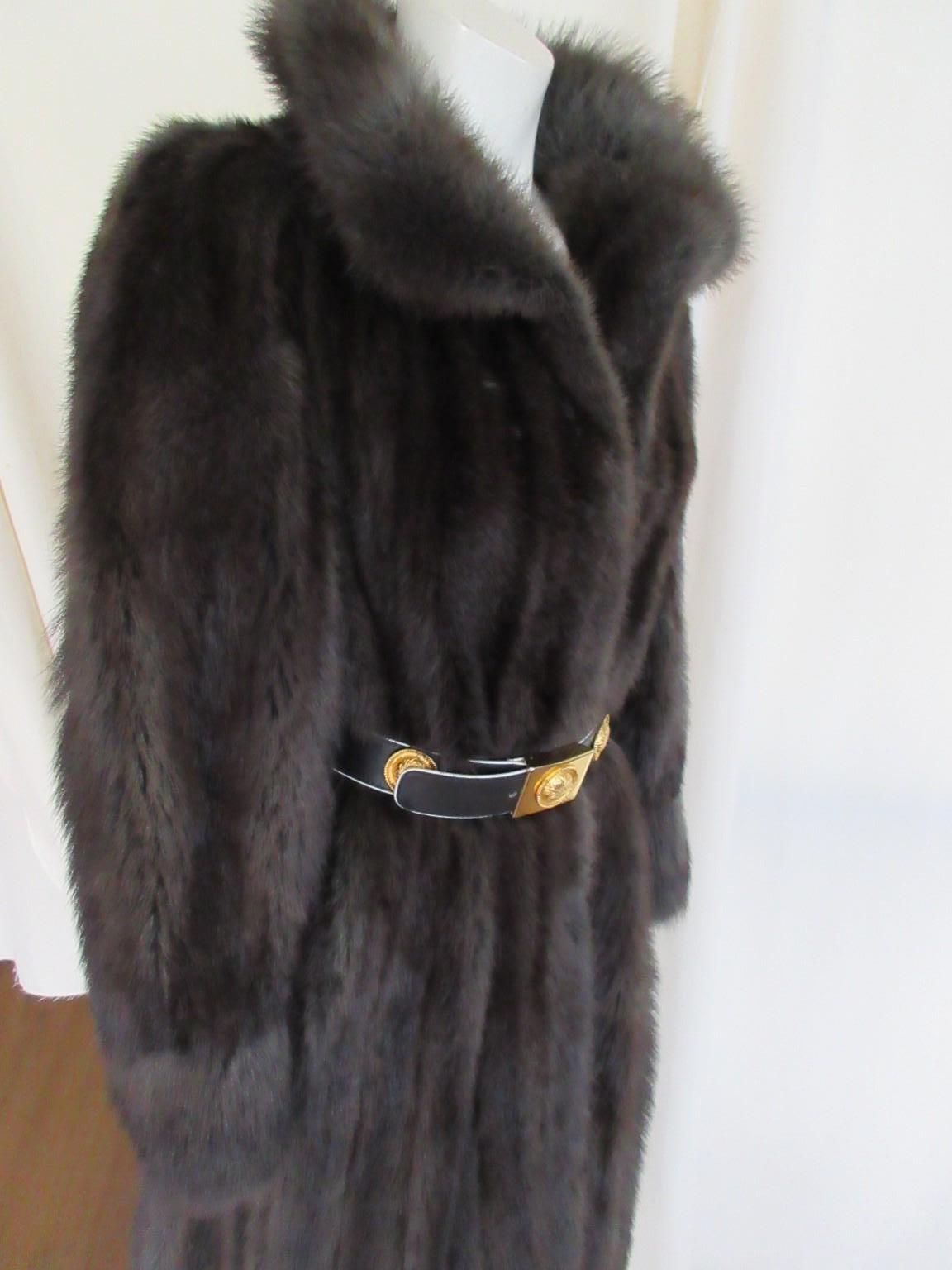 Esclusivo cappotto di pelliccia di zibellino Fisher in vendita 8