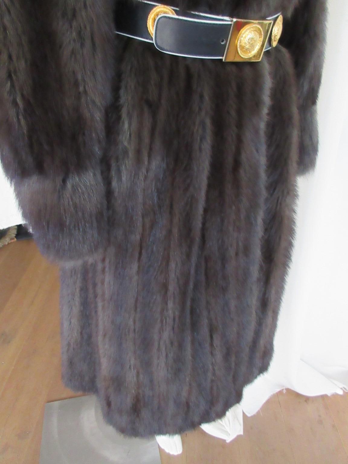 Esclusivo cappotto di pelliccia di zibellino Fisher in vendita 3