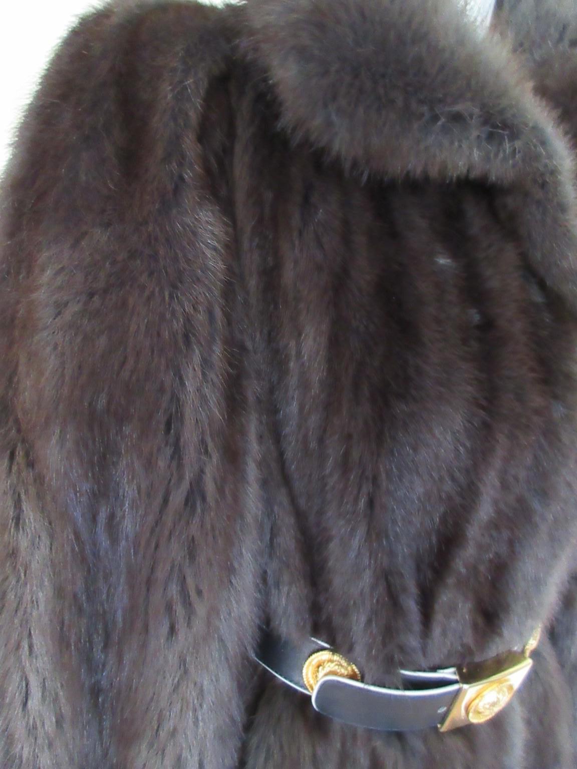 Esclusivo cappotto di pelliccia di zibellino Fisher in vendita 4