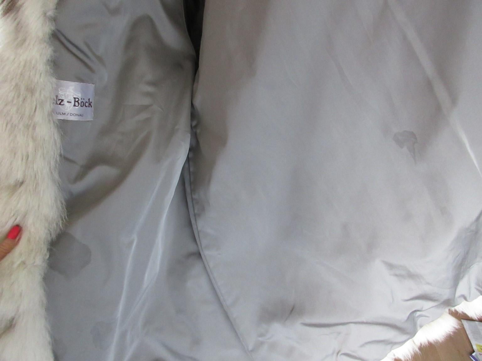 Exclusive Fox White Fur Coat For Sale 3