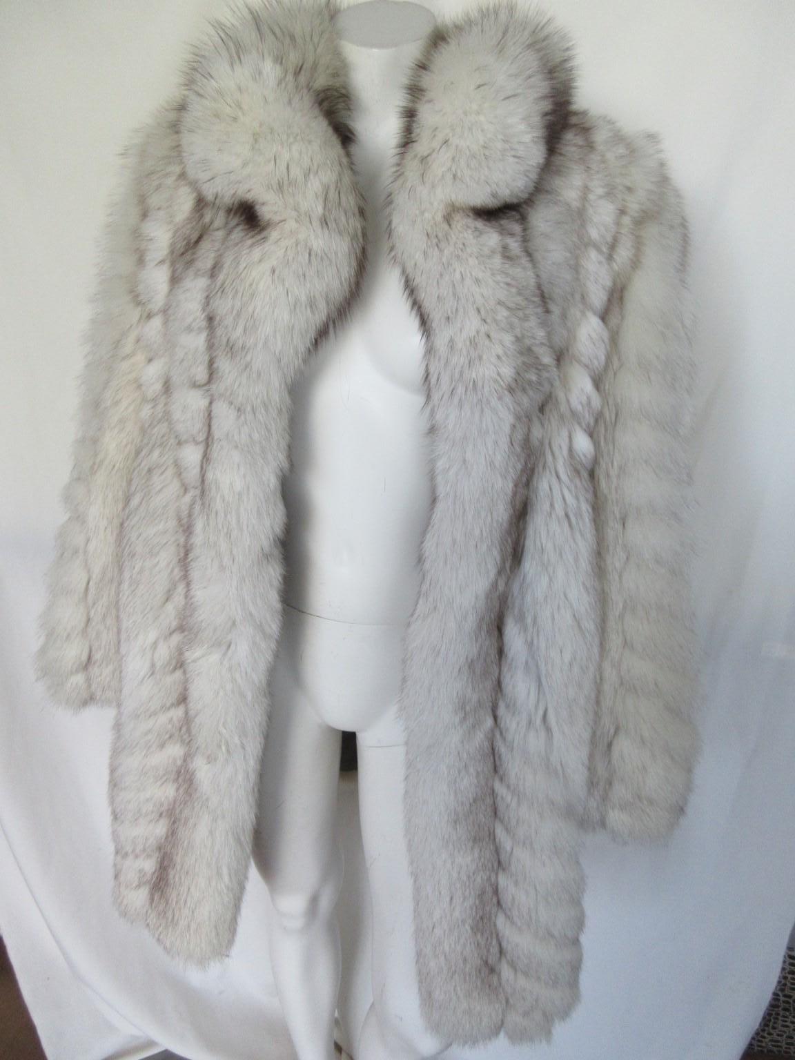 Exclusive Fox White Fur Coat For Sale 4