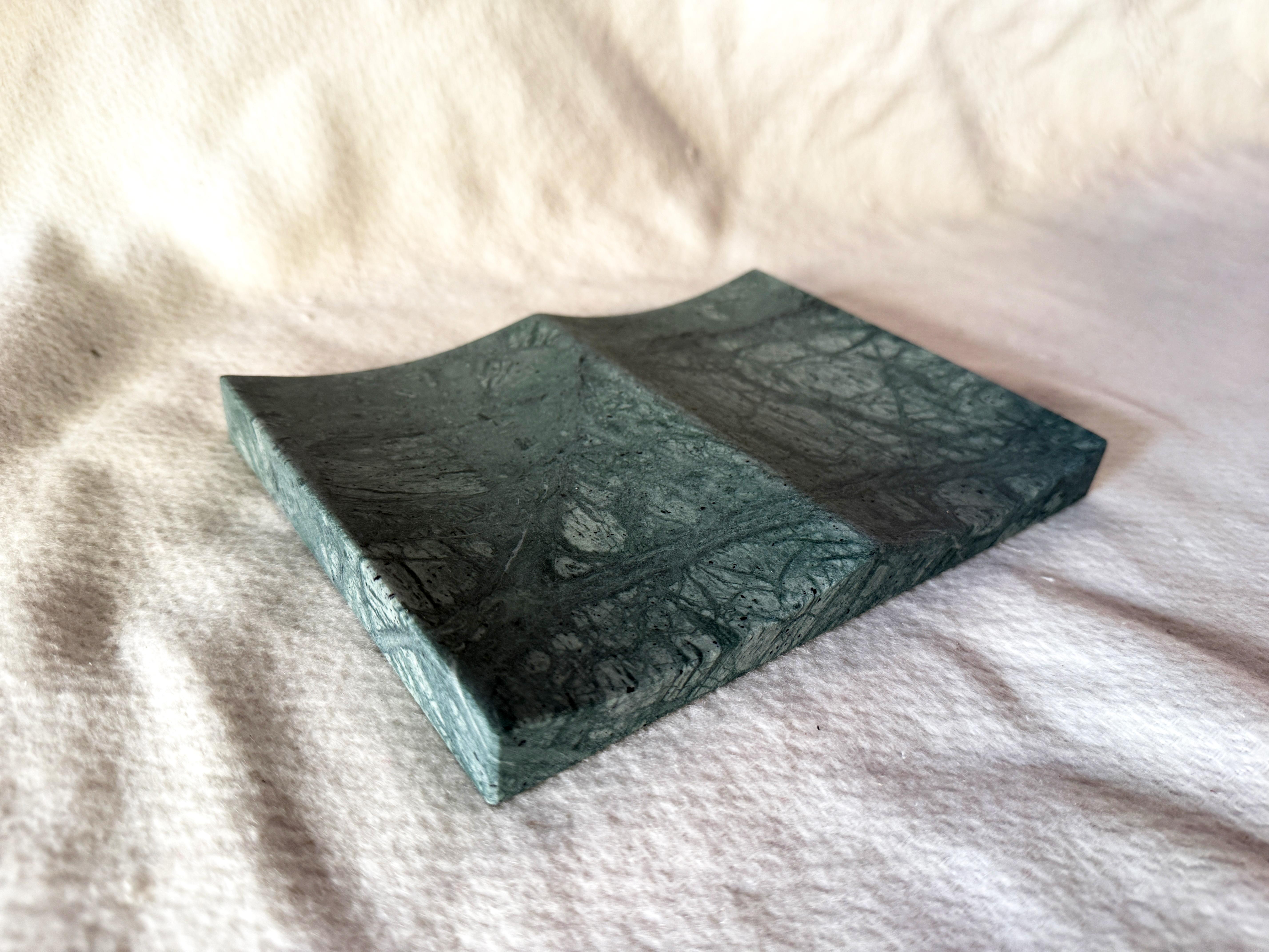 Exclusive Green India Marble Luxury Jewelry Tray Unique Double Design Minimal For Sale 3