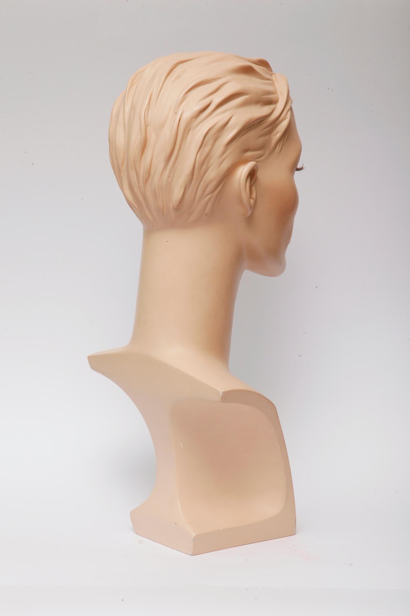 Exclusive Gypsum Mannequin Bust for Necklaces, Art Deco, Austria, 1950s For Sale 4