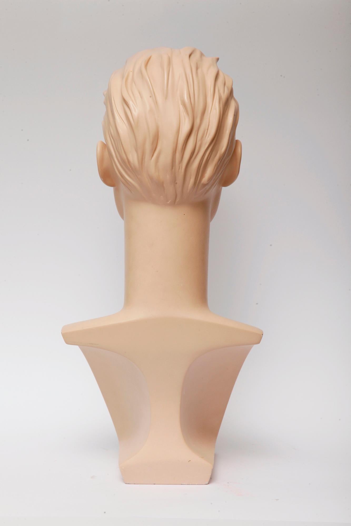 Exclusive Gypsum Mannequin Bust for Necklaces, Art Deco, Austria, 1950s For Sale 3