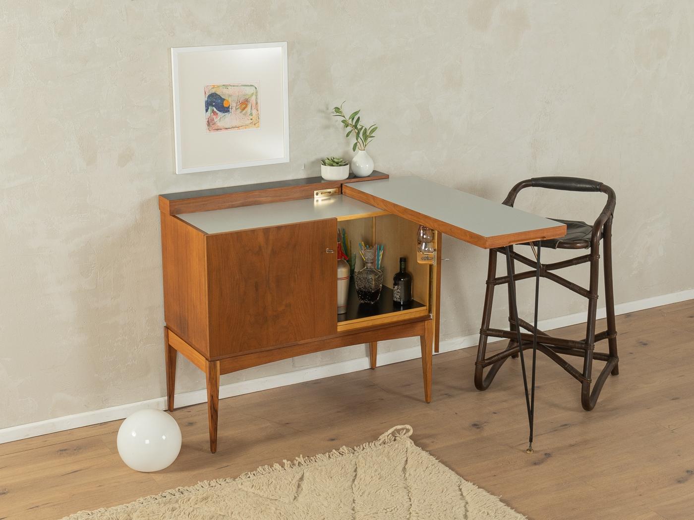 Exclusive Home Bar from 1960s In Good Condition For Sale In Neuss, NW