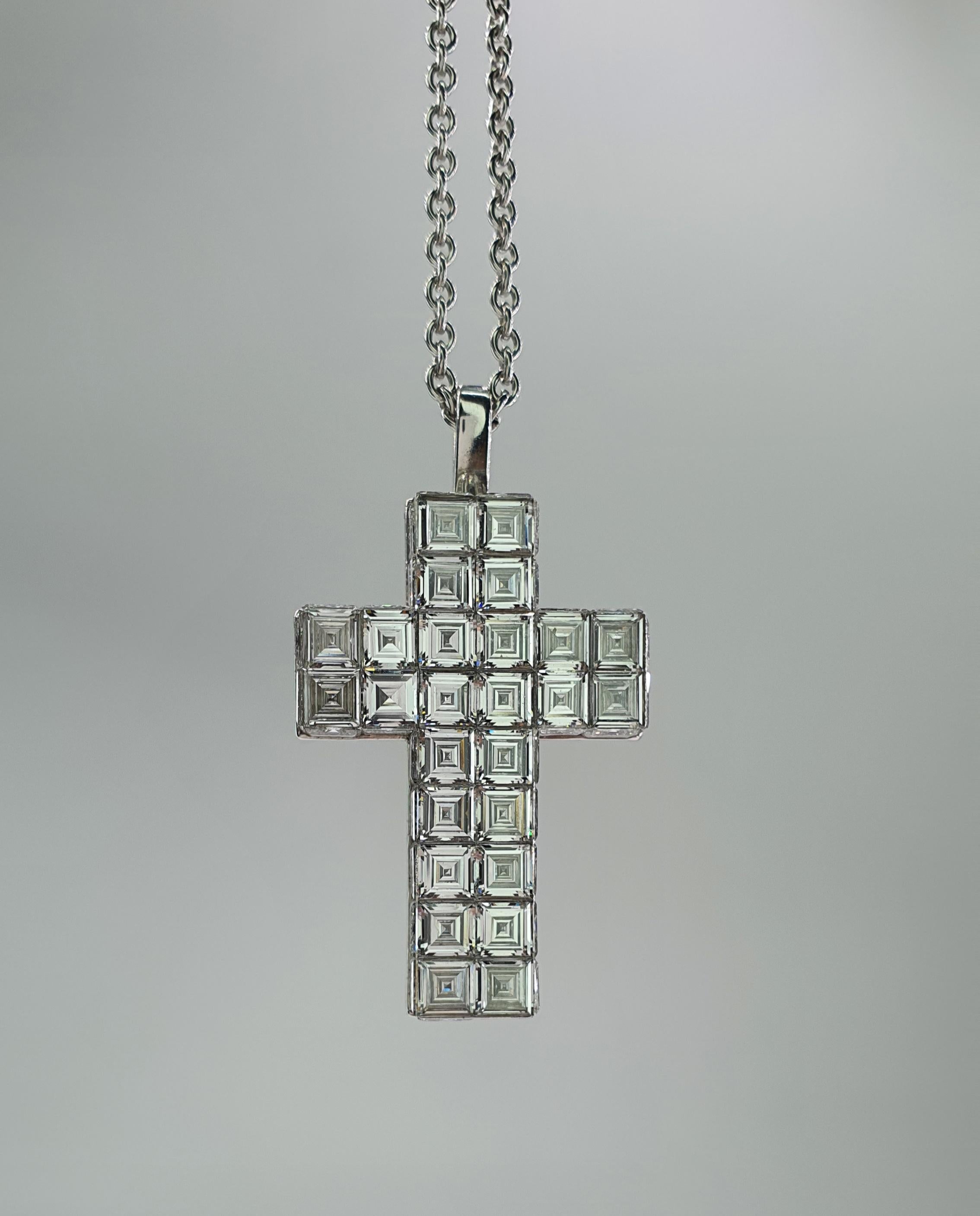 cross necklace cartier