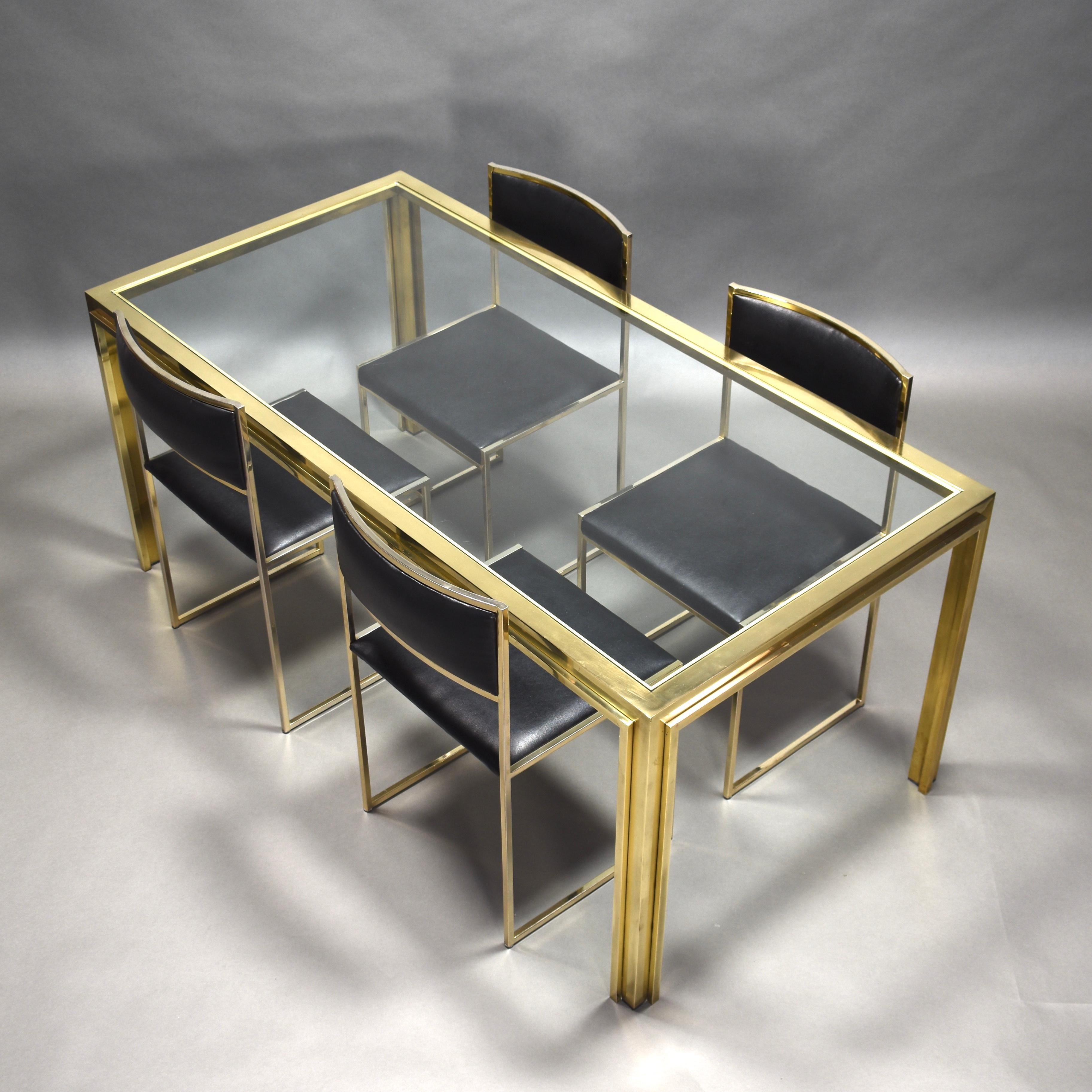 Exclusive Italian Dining Table in Brass by or in the style of Rizzo, Italy 1970s 10