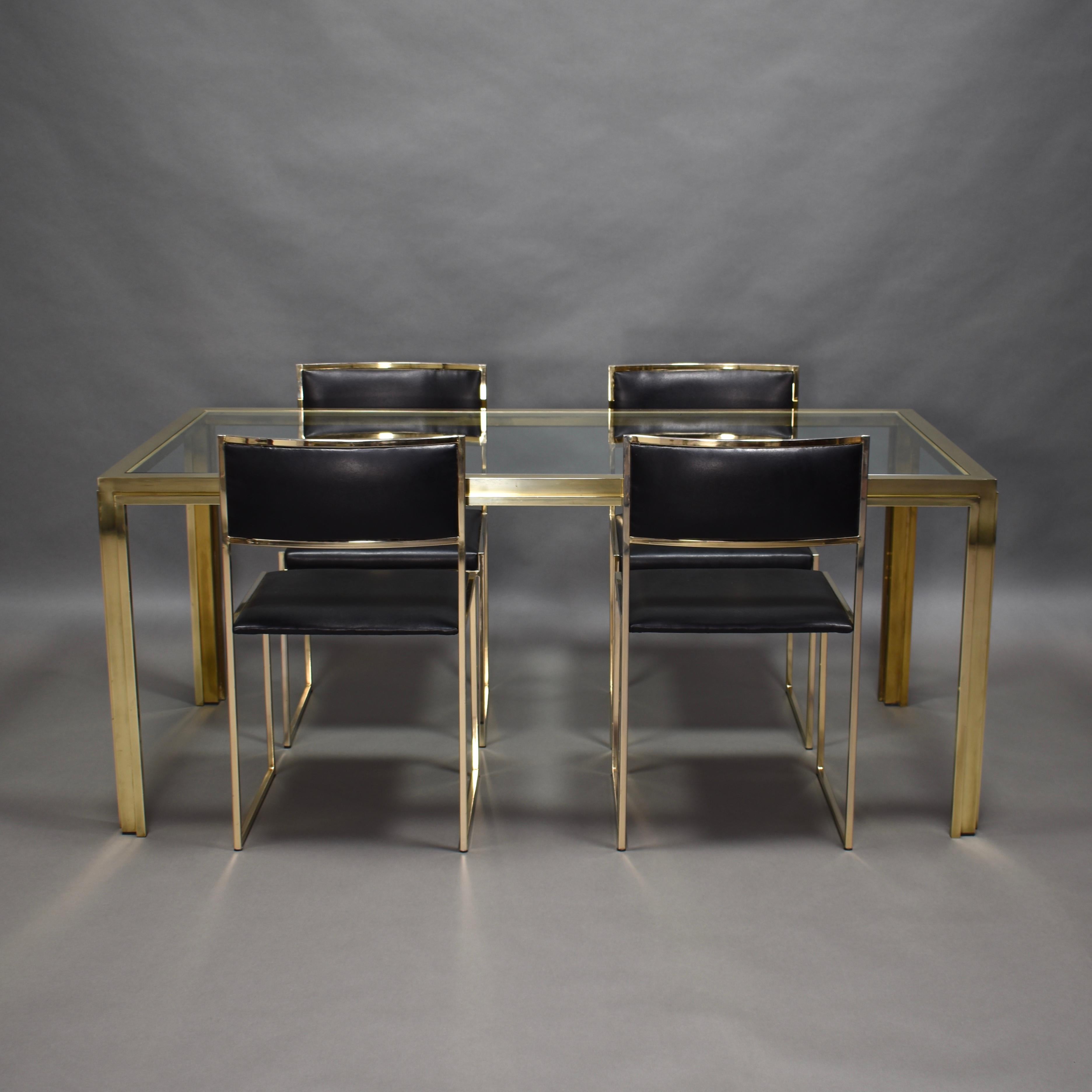 Exclusive Italian Dining Table in Brass by or in the style of Rizzo, Italy 1970s 11