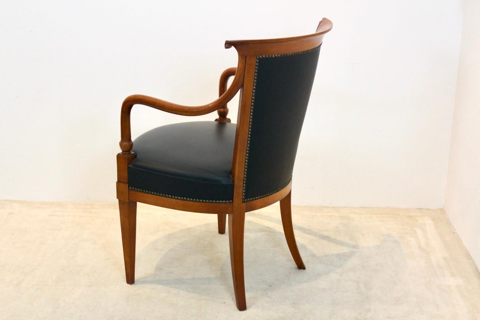 Exclusive Italian ‘Directoire’ Chair by Selva in Solid Beech and Leather In Good Condition In Voorburg, NL