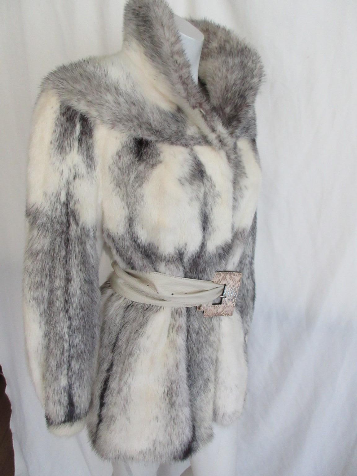 Exclusive Kohinoor Cross Mink Fur Coat 5