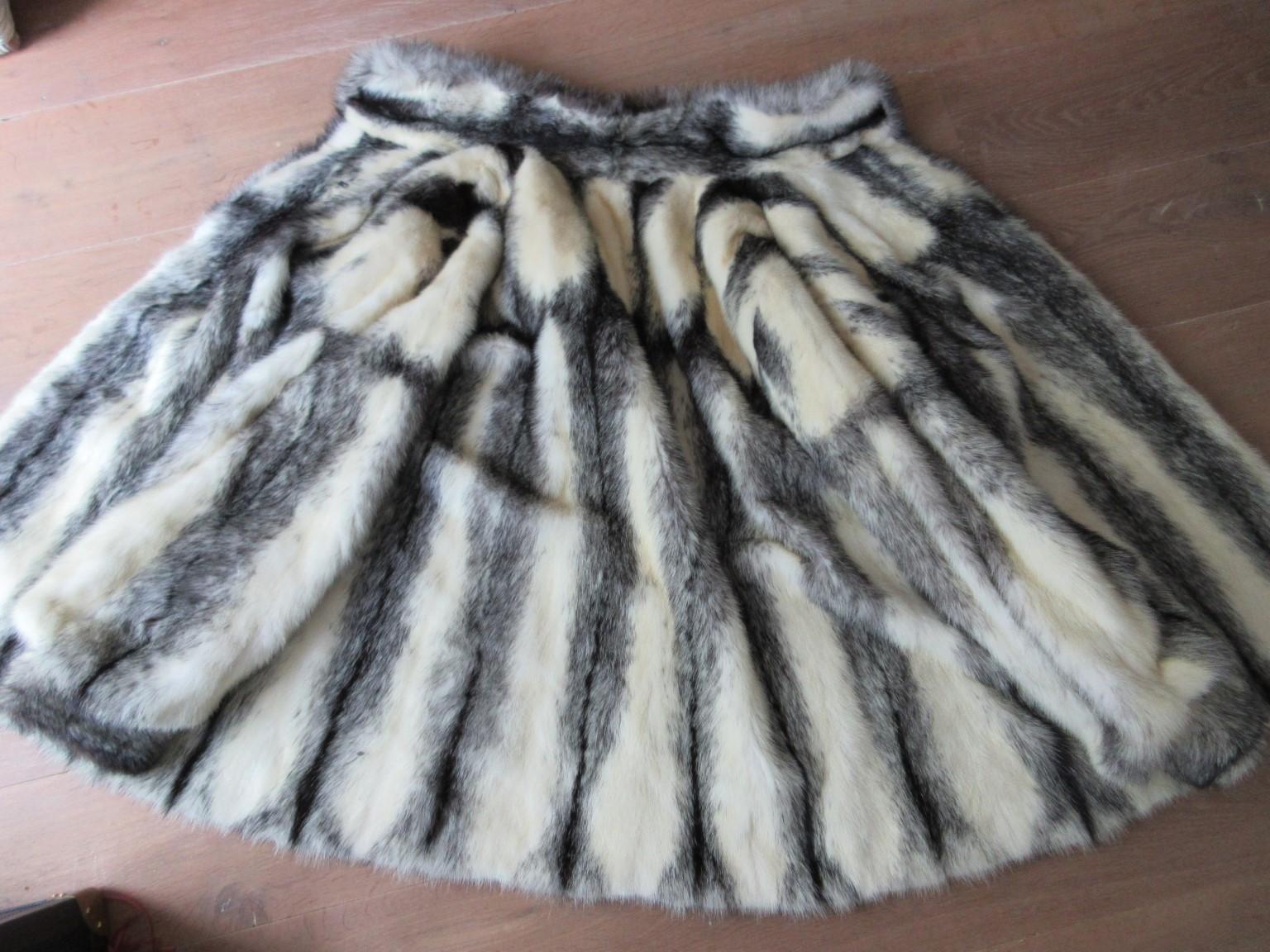 Exclusive Kohinoor Cross Mink Fur Coat For Sale 5