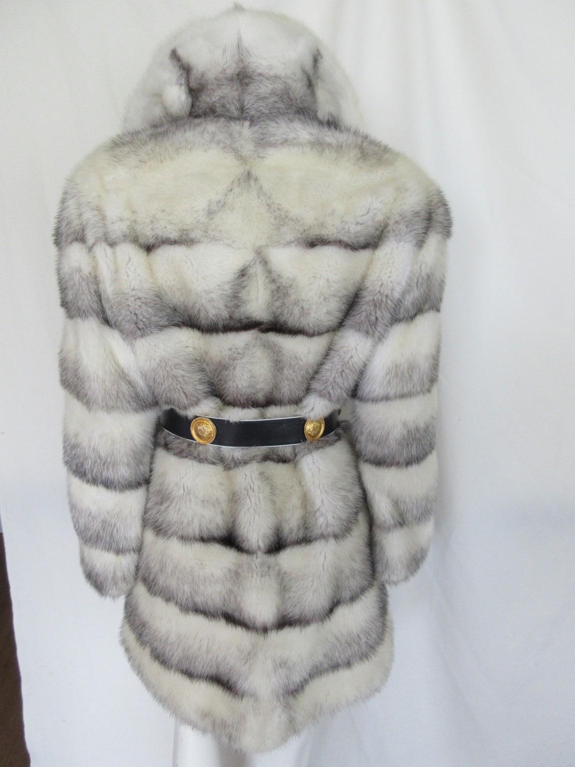 Exclusive Kohinoor Mink Fur Coat In Good Condition In Amsterdam, NL