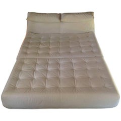 Exclusive, Leather Le Bambole Day-Bed by Mario Bellini for B&B Italia, 1970s