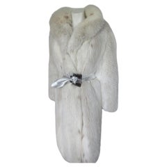 Vintage Exclusive Long White Fox Fur Coat