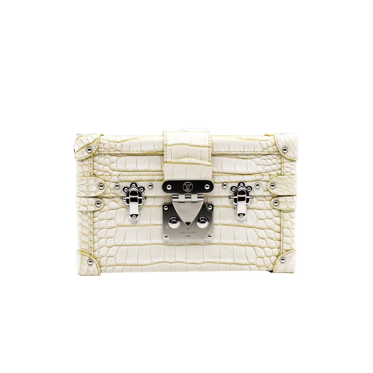 Exclusive Louis Vuitton Set of 18 Petite Malle For Sale at 1stDibs