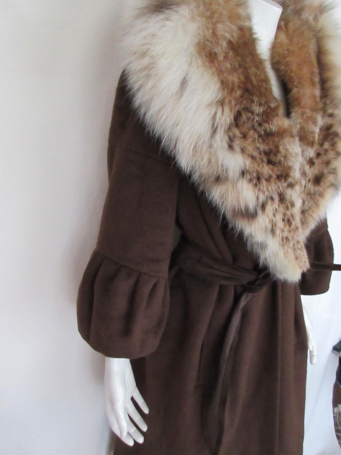 Exclusive Lynx Fur Wool Coat In Good Condition For Sale In Amsterdam, NL