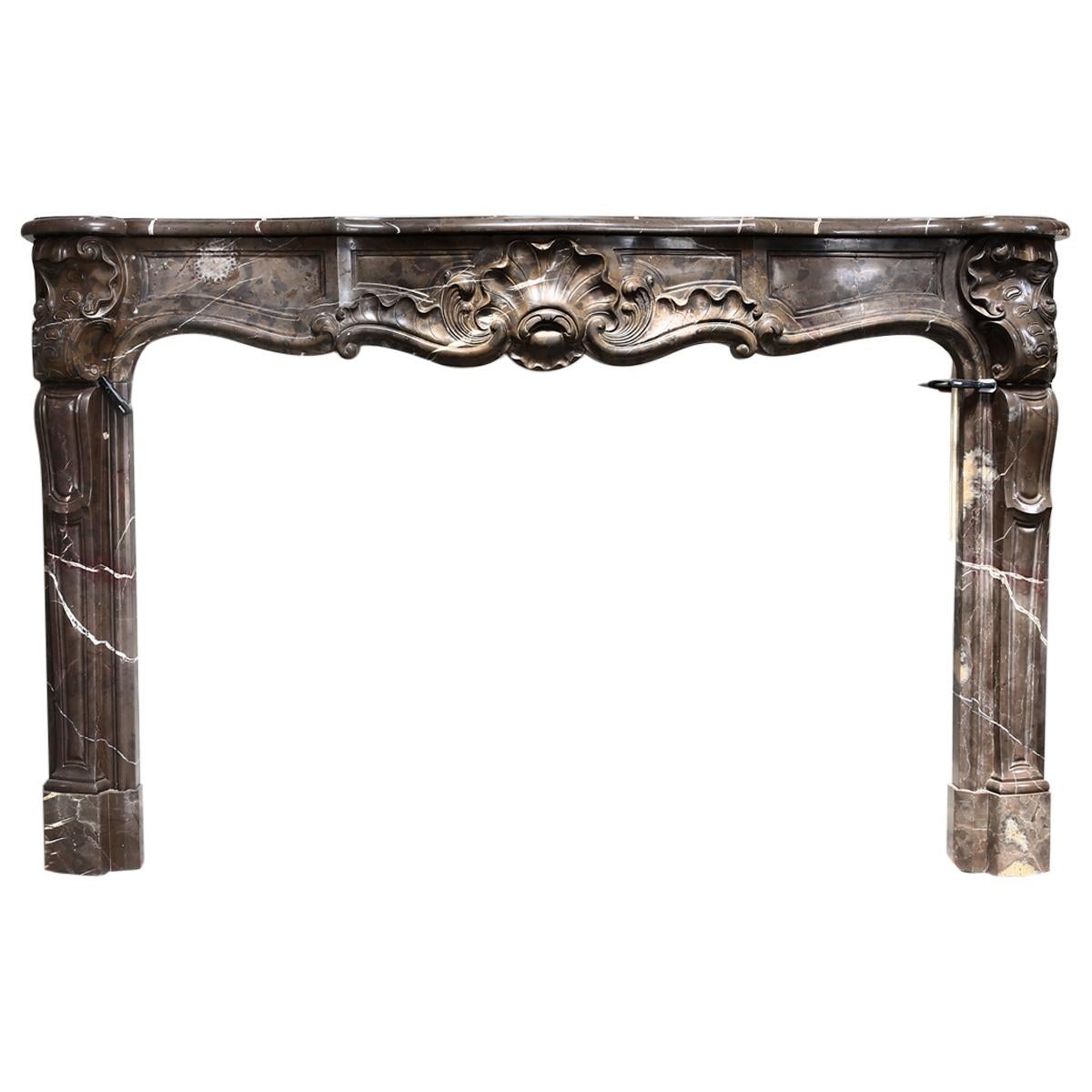 Exclusive Mantel of Marbre de Boulogne in Style of Louis XV For Sale