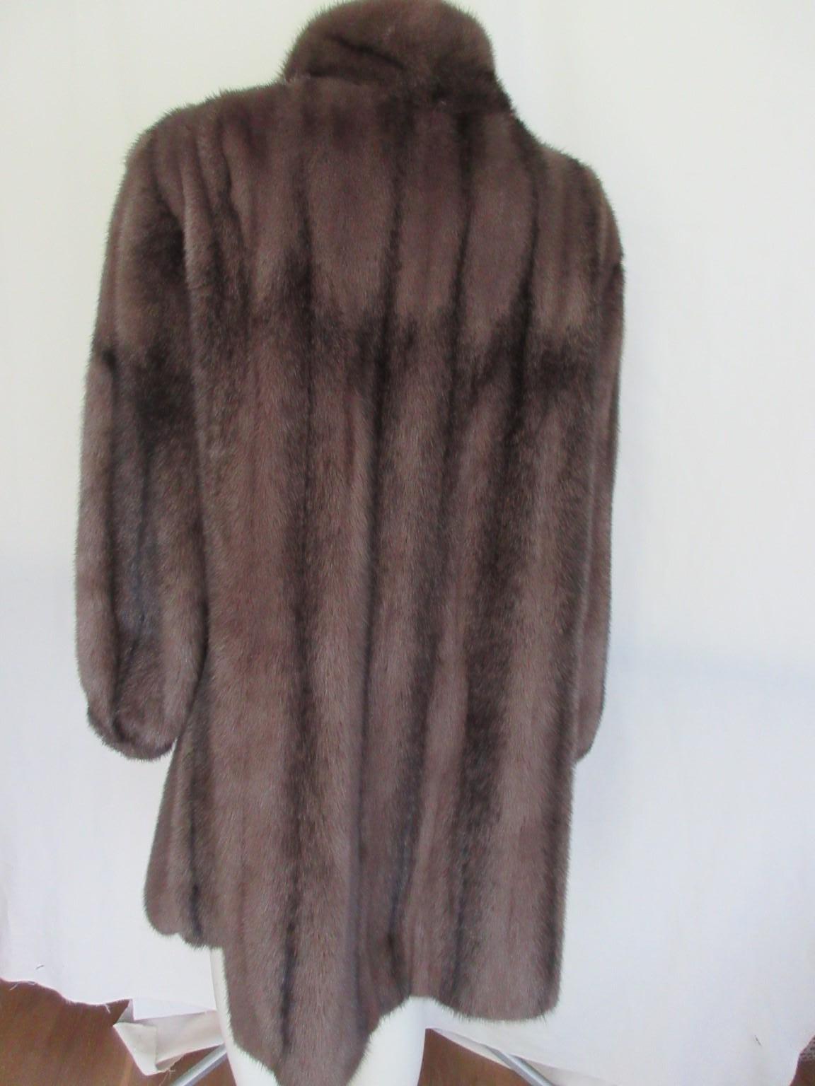 Exclusive Mink Fur Coat Dusty Pink In Good Condition In Amsterdam, NL