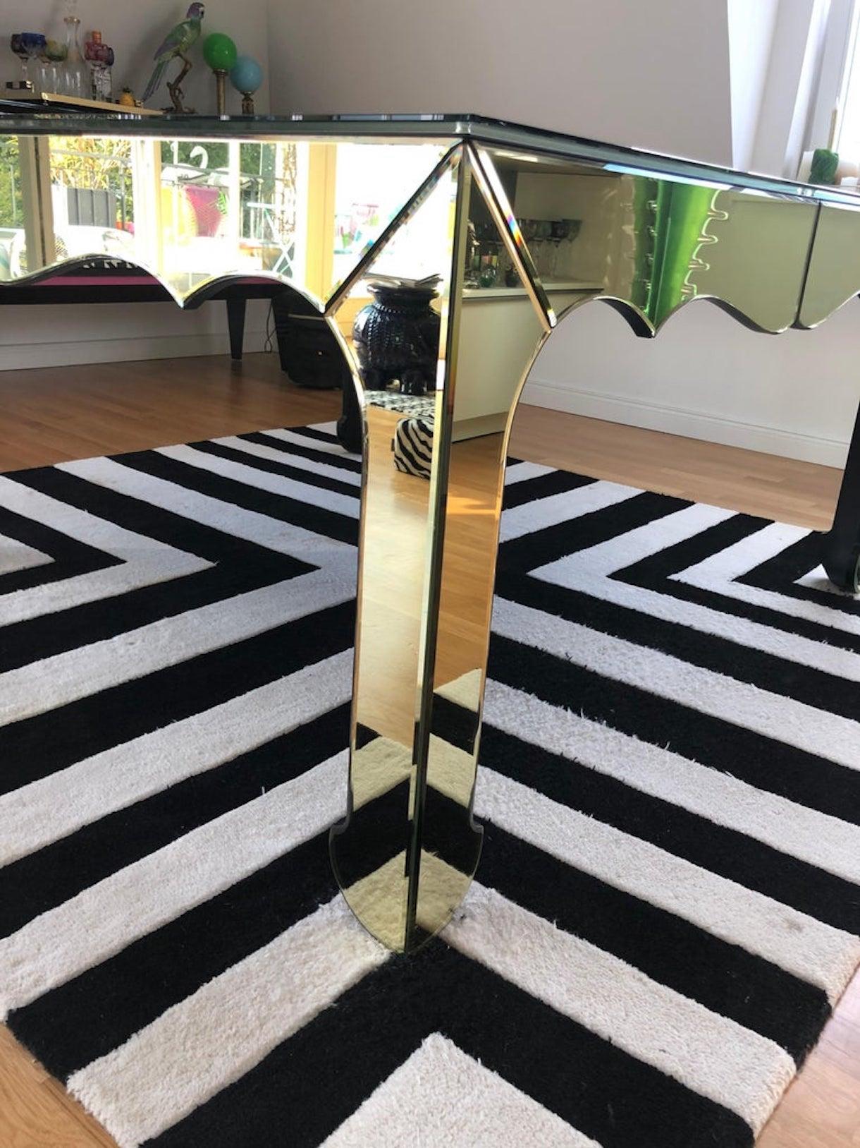 Allemand Exclusive Mirrored Designer Dining Table / Conference Table en vente