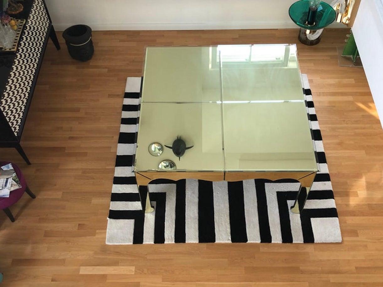 XXIe siècle et contemporain Exclusive Mirrored Designer Dining Table / Conference Table en vente